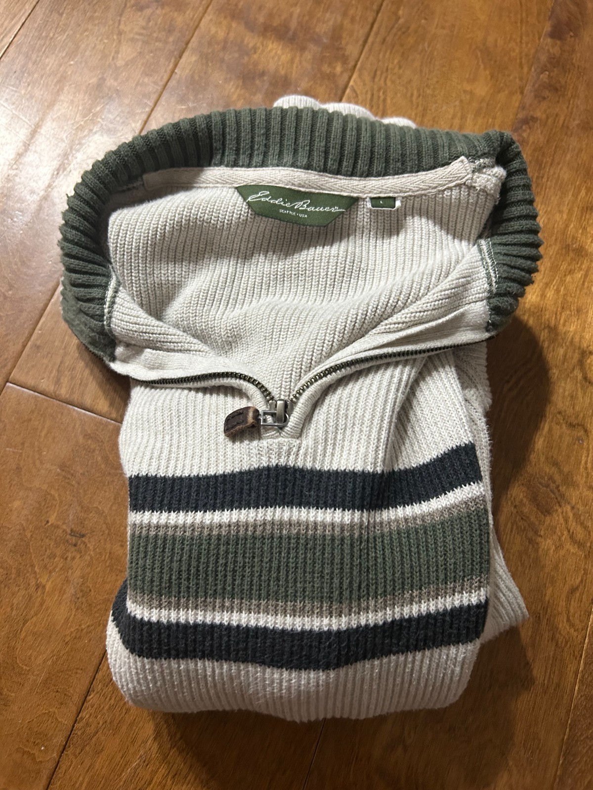 Eddie Bauer White and Green Quarter Zip Sweater Mens Large