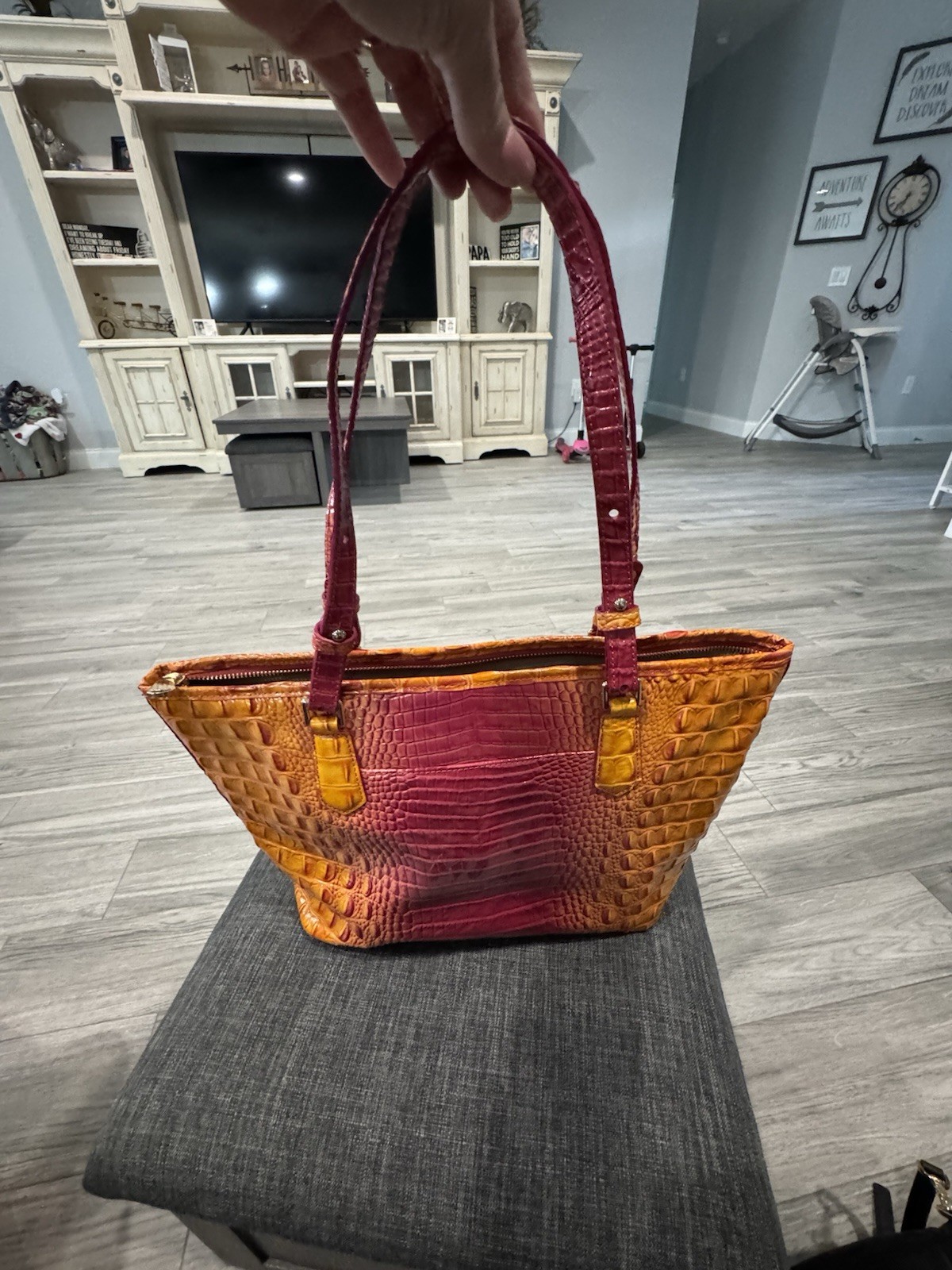 Authentic Brahmin Medium Asher tote in gorgeous Sunset/Multi Melbourne