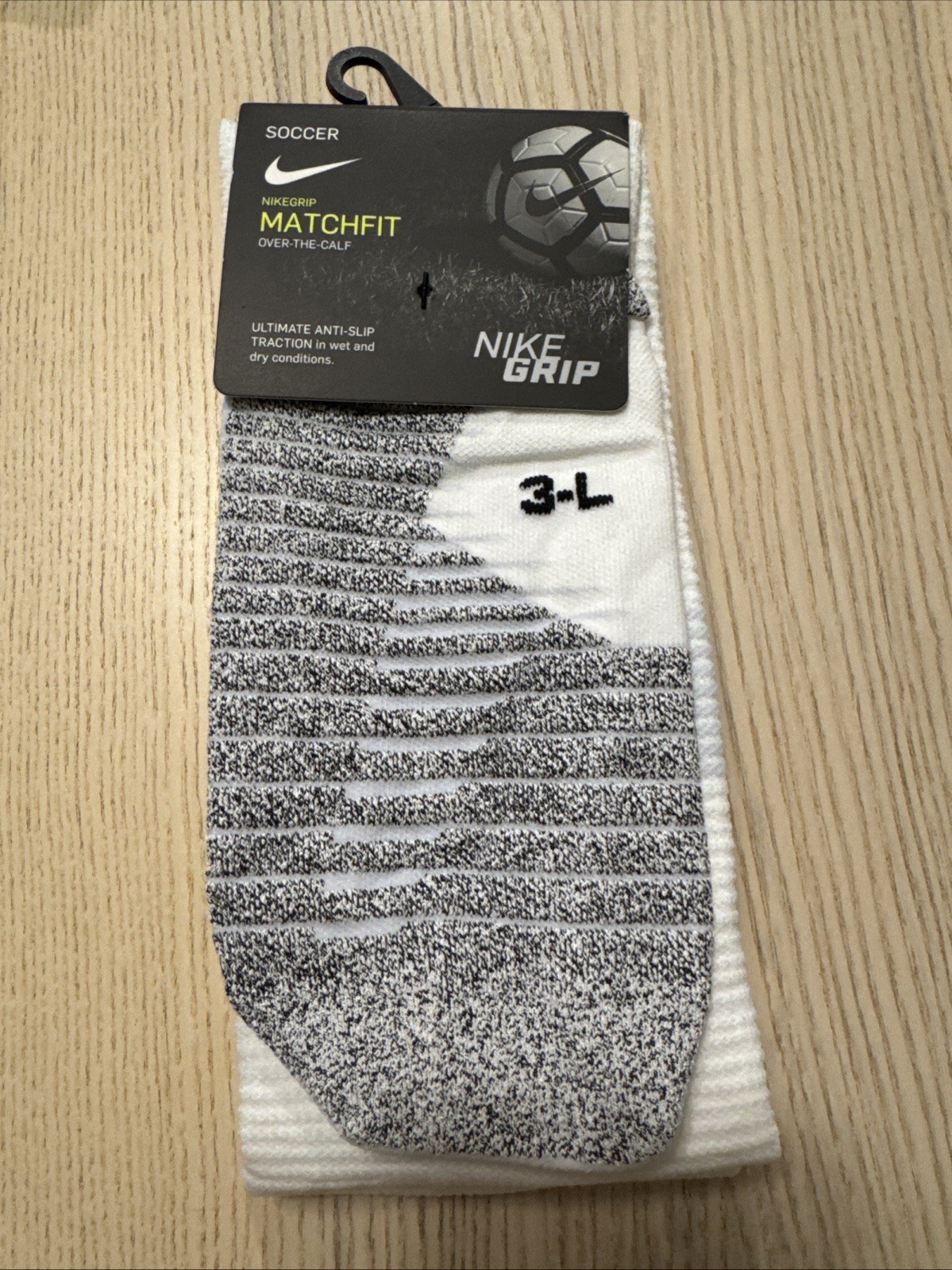 Nike Grip Matchfit Soccer Socks Over-The-Calf White Grey 3-L NEW