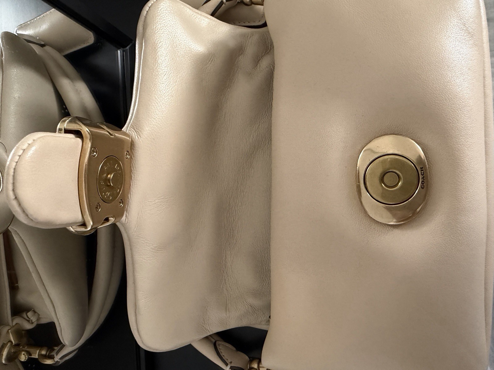 Coach Pillow Tabby 18 Women’s Shoulder Bag Beige/Ivory