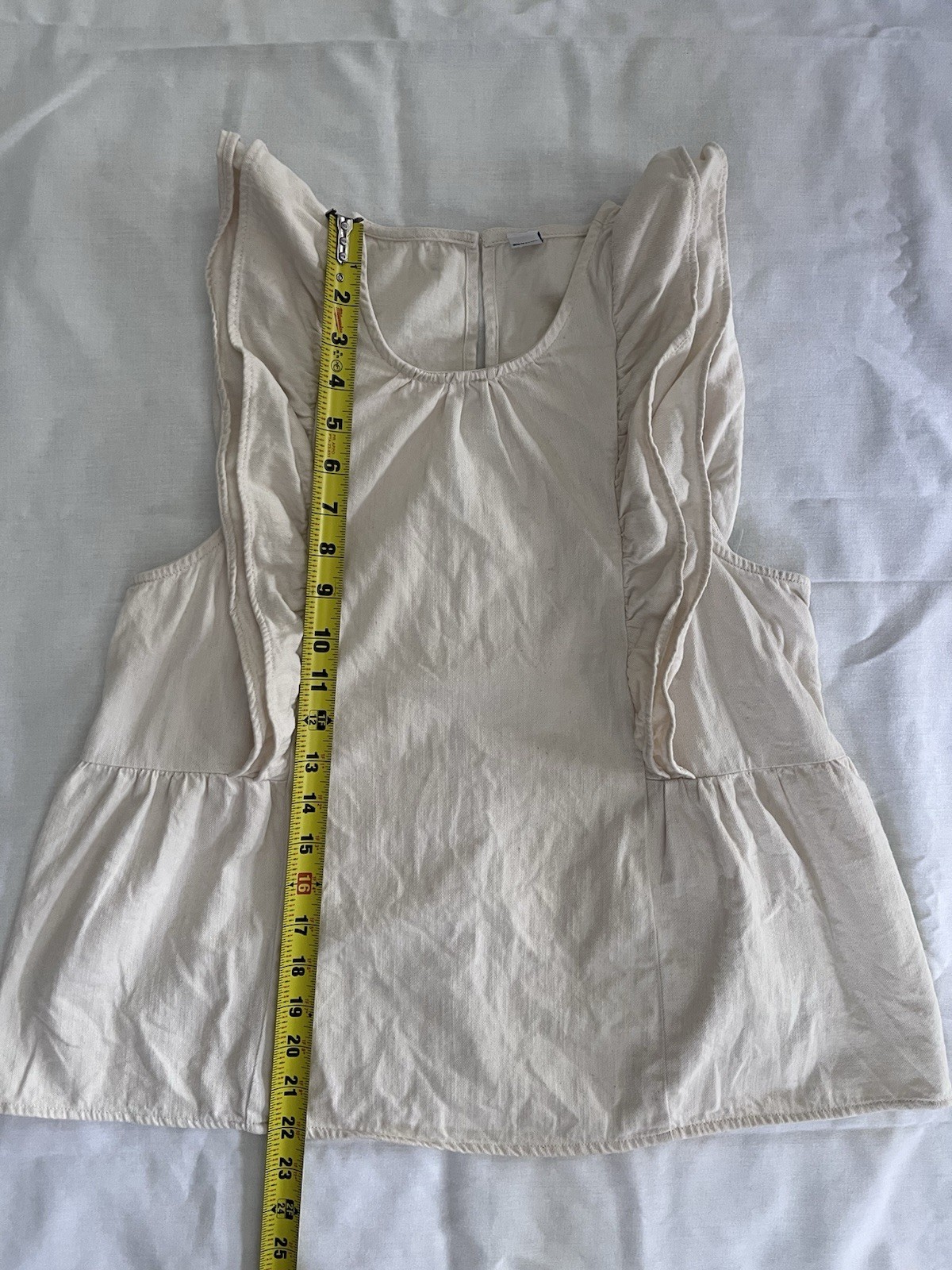 Old Navy Double Ruffle Flutter Sleeve Cream Cotton Top Size Medium Natural Fiber