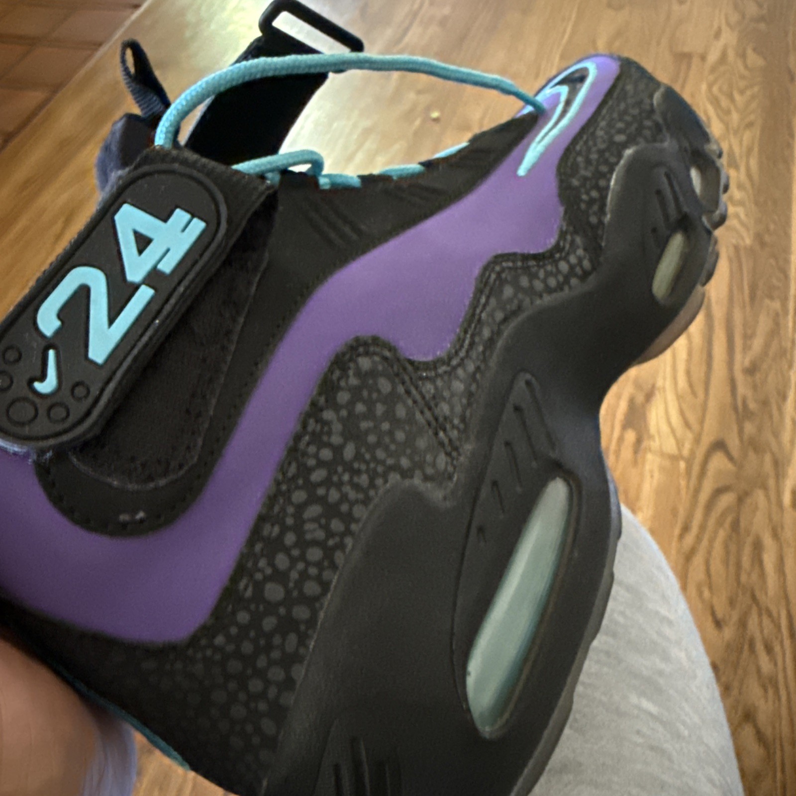 Nike Griffey Purple Venom Sneakers Size 10