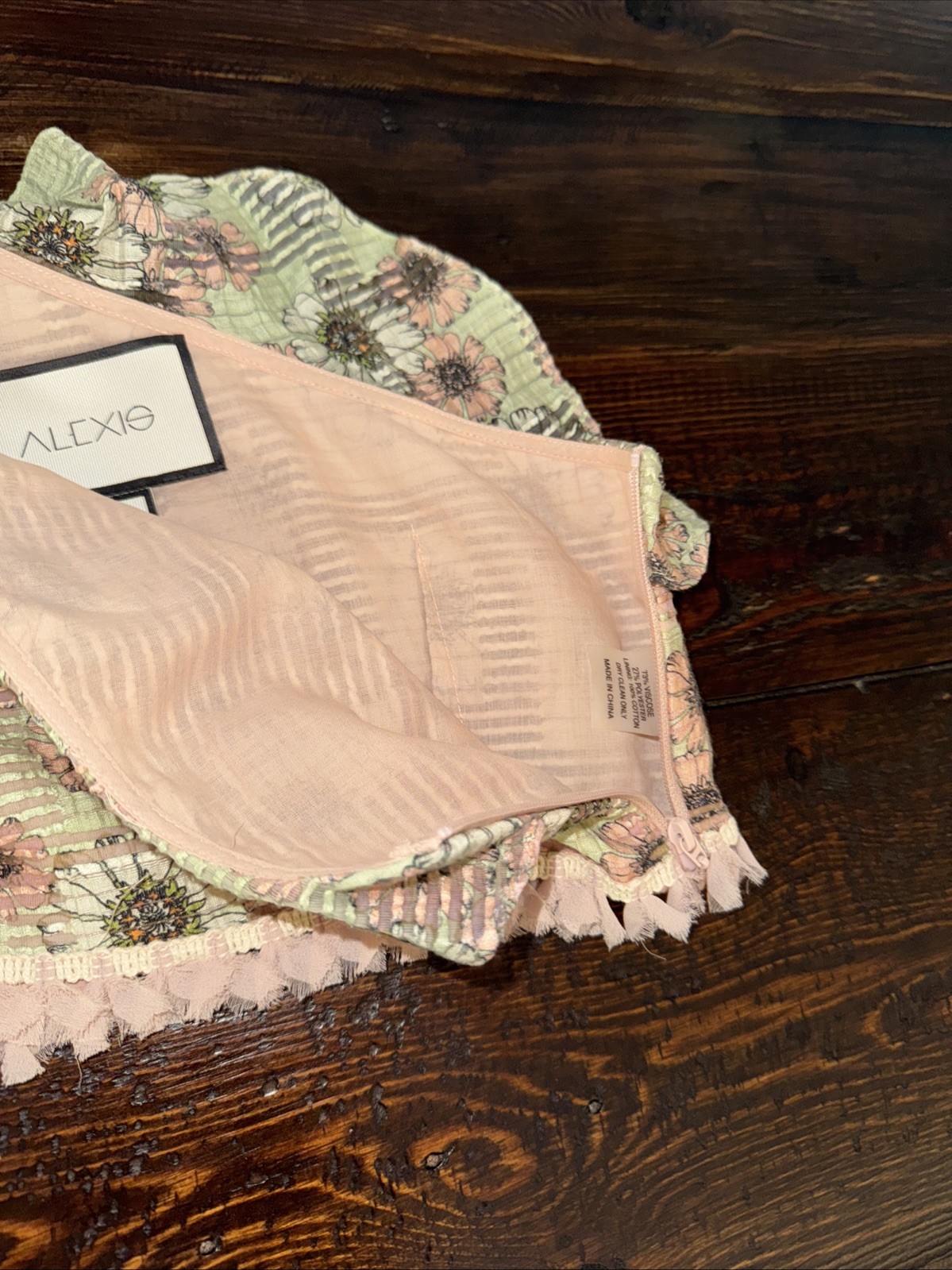 Alexis S One Shoulder Crop Top With Side Zipper. Beautiful For Any Season. NWOT