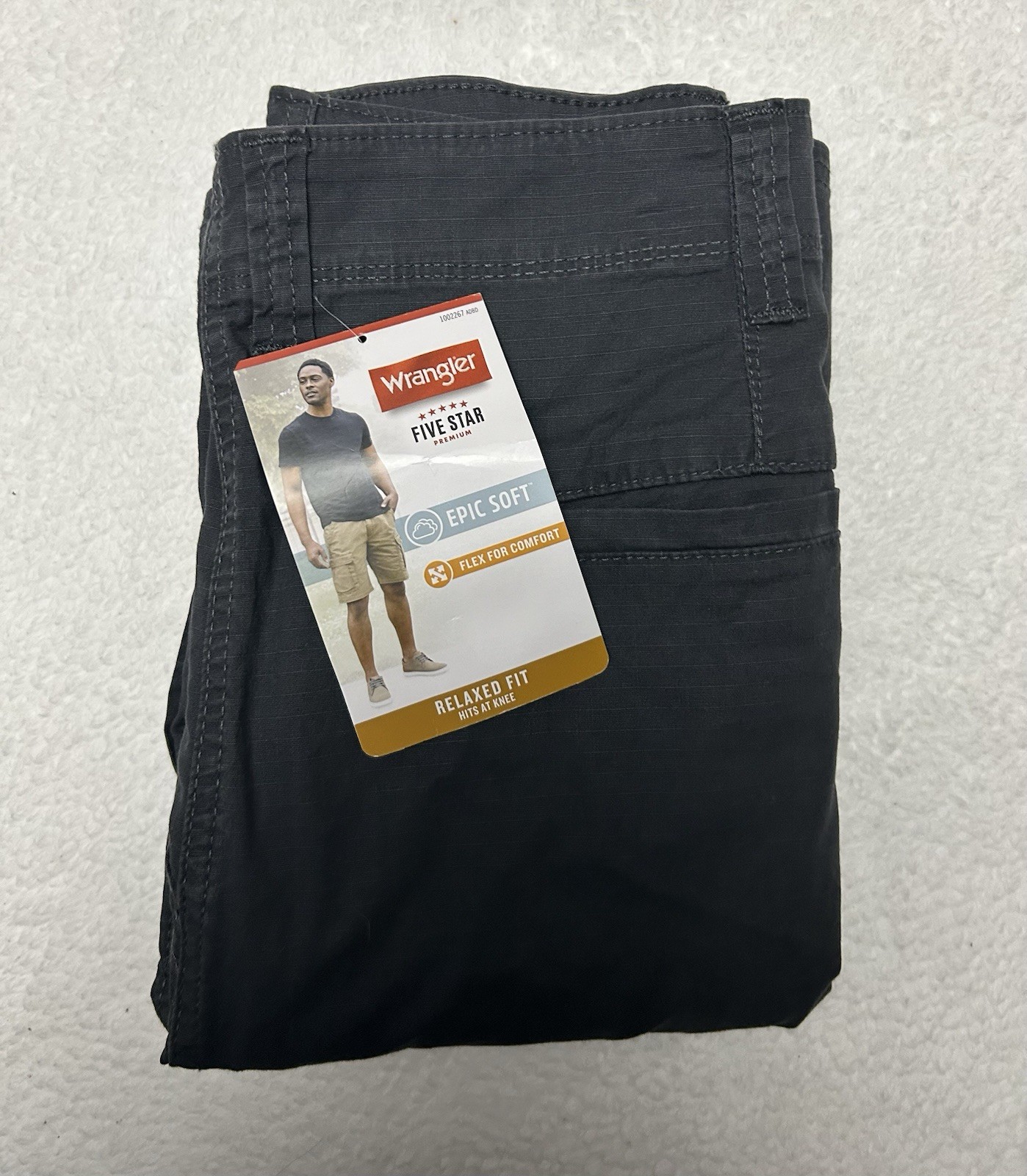 Wrangler Men’s 46 Cargo Shorts With Stretch Relaxed Fit Above Knee Dark Gray NEW