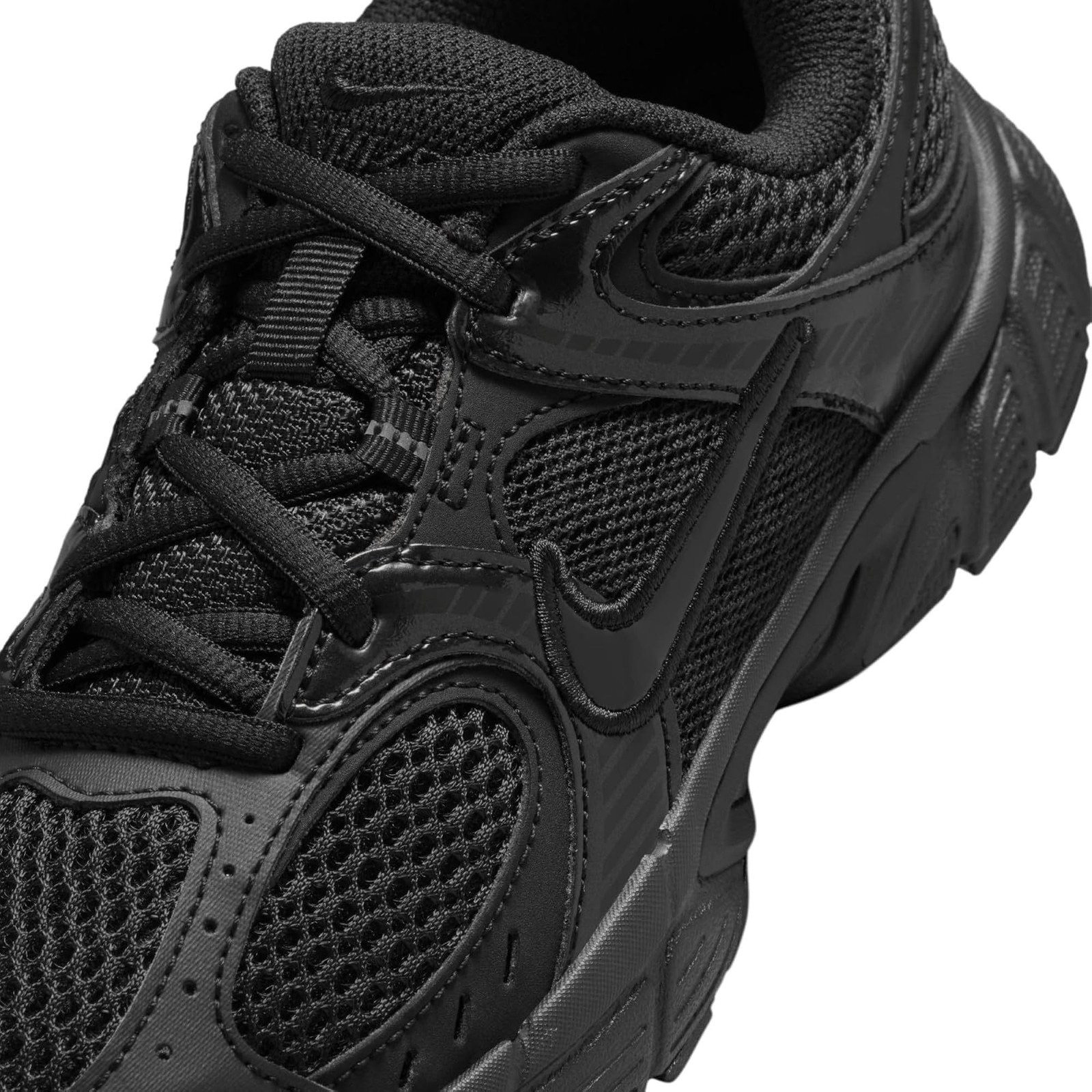 Nike Unisex-Child V5 RNR (Big Kid) – Black/Black/Anthracite – 4Y