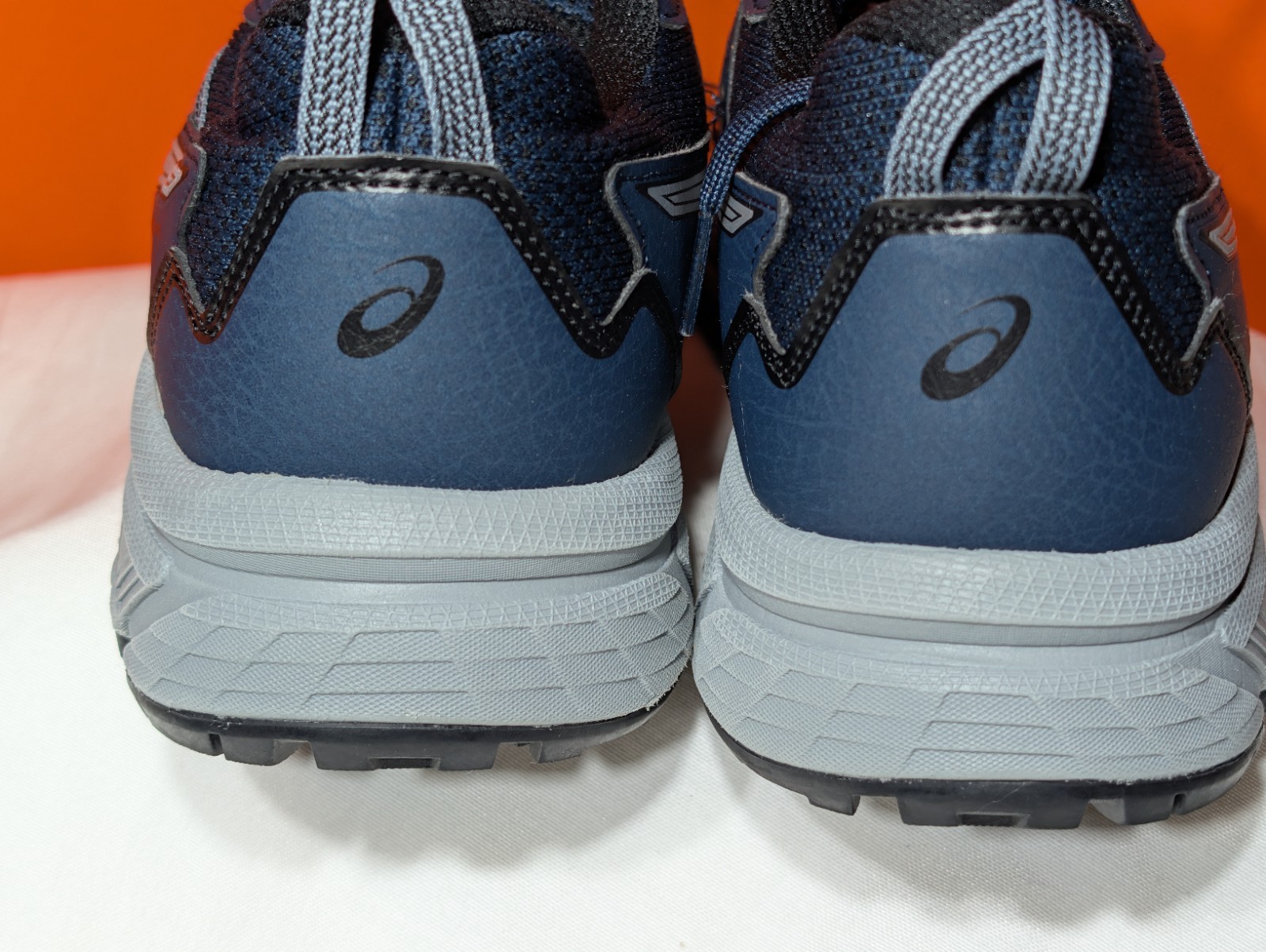 Asics Men’s GEL-Venture 8 Trail Running Sneaker – Blue Size 11