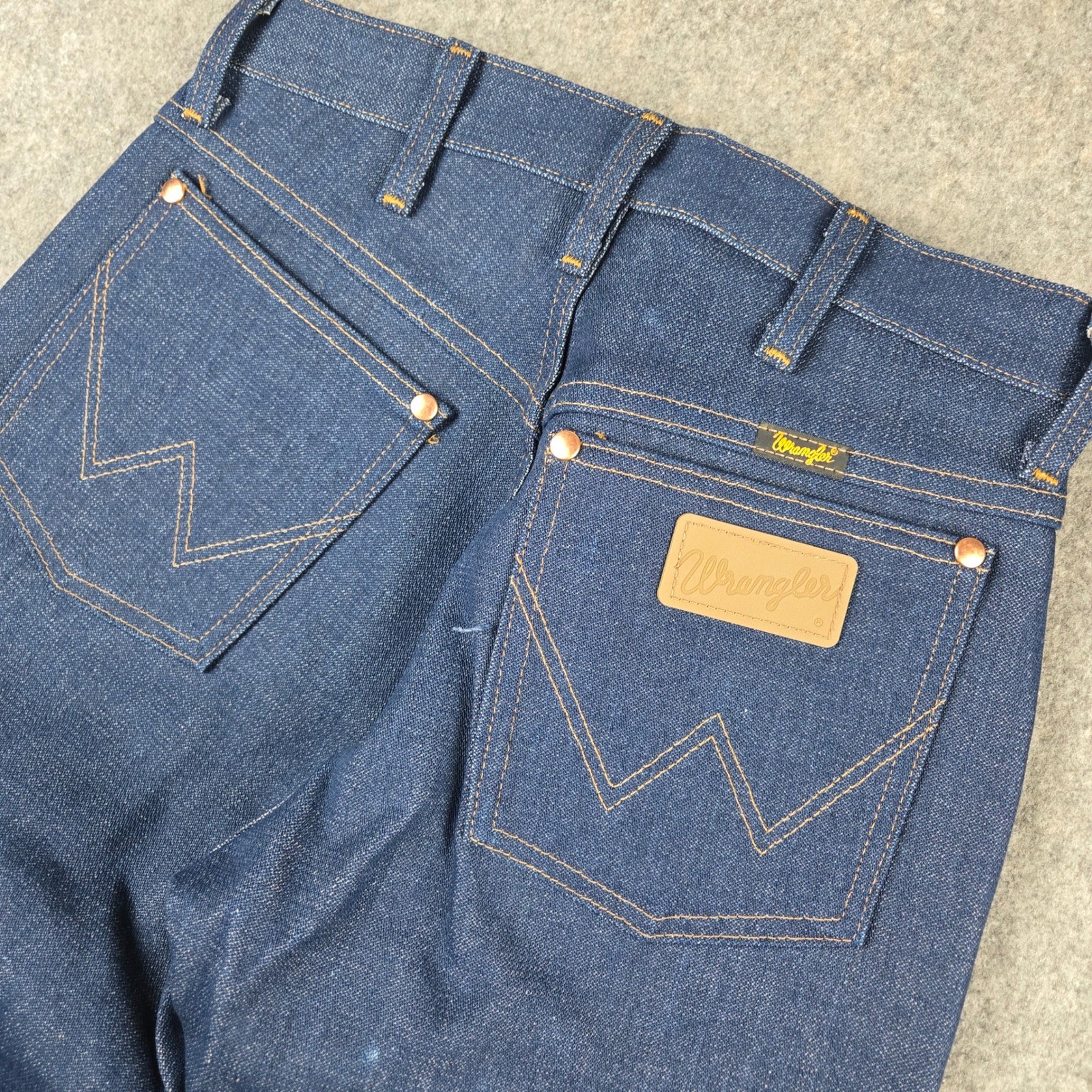 Wrangler 13MWZ Cowboy Cut Jeans Mens 29×30 Blue Denim Dark Wash Western Workwear