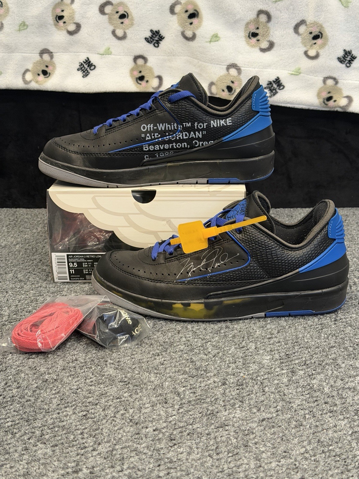 Nike Air Jordan 2 Retro Low SP Off-White Black Varsity Royal DJ4375-004 Trophy