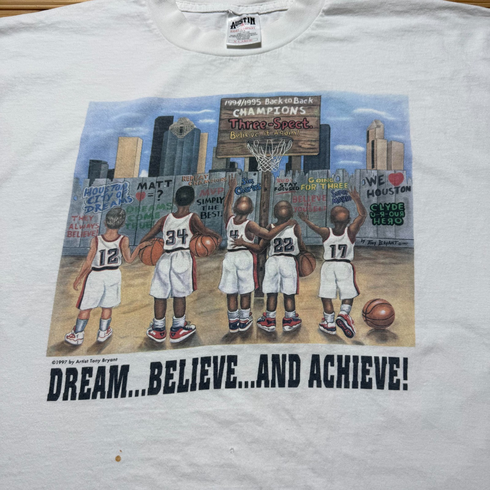 Vintage 1997 Houston Rockets NBA Basketball Art Motivational Graphic T-Shirt XL
