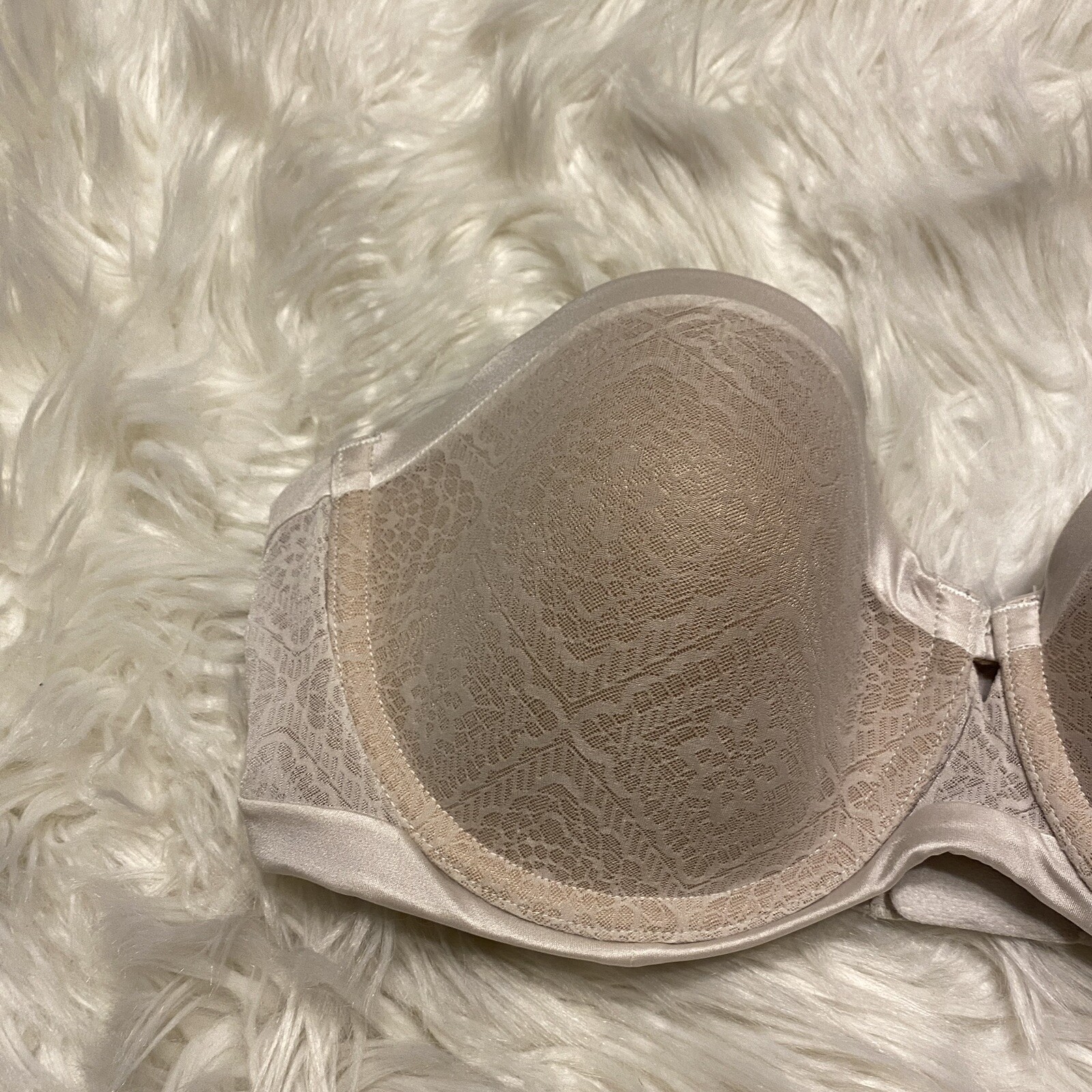 Ambrielle 38C Bra MultiWay Strapless Underwire Back Closure No Straps