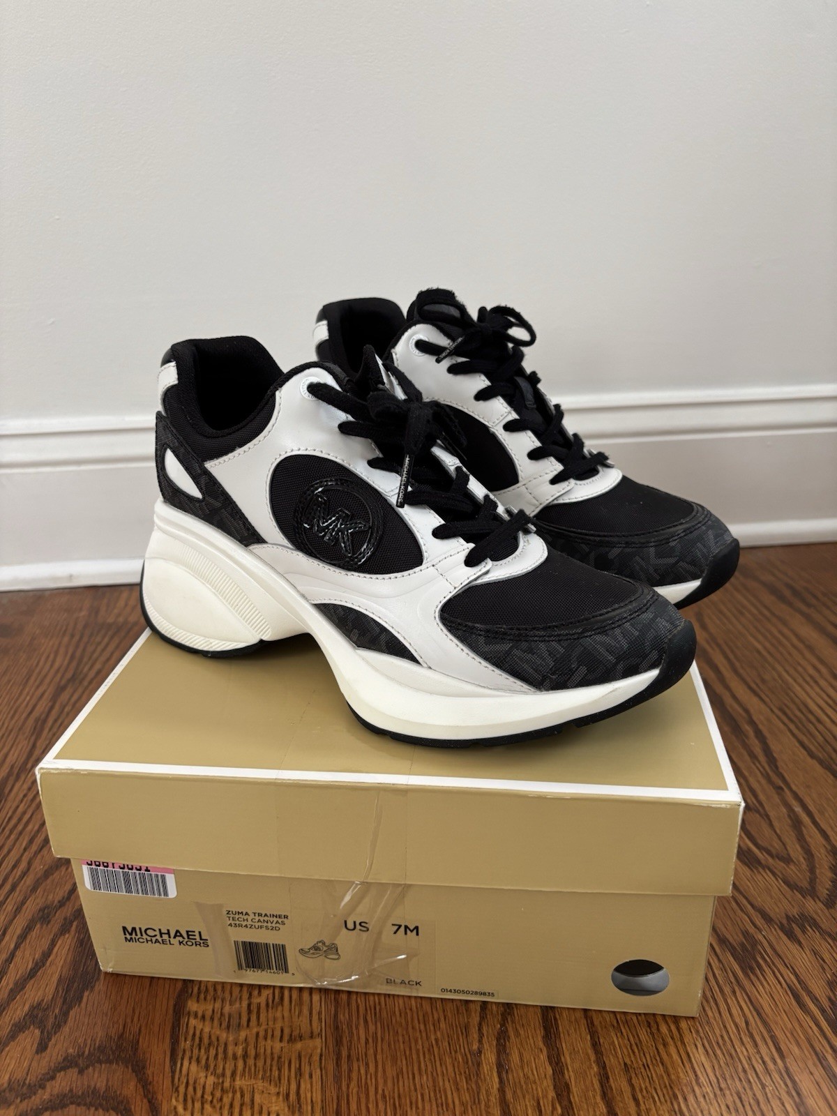 MICHAEL KORS Zuma Trainer Sneakers Empire Signature Logo & Mesh Trainer Size 7M