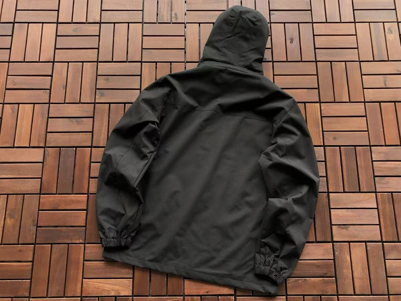 Arc’teryx Men’s Hooded Softshell Jacket Black 2XL Full Zip Stand-Up Collar