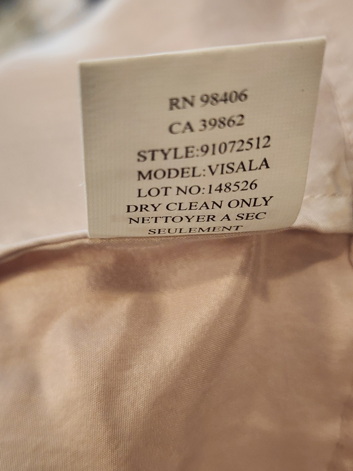 Theory 100% Silk Chiffon Sleeveless Scoop Neck Ruffle Blouse Beige Womens M