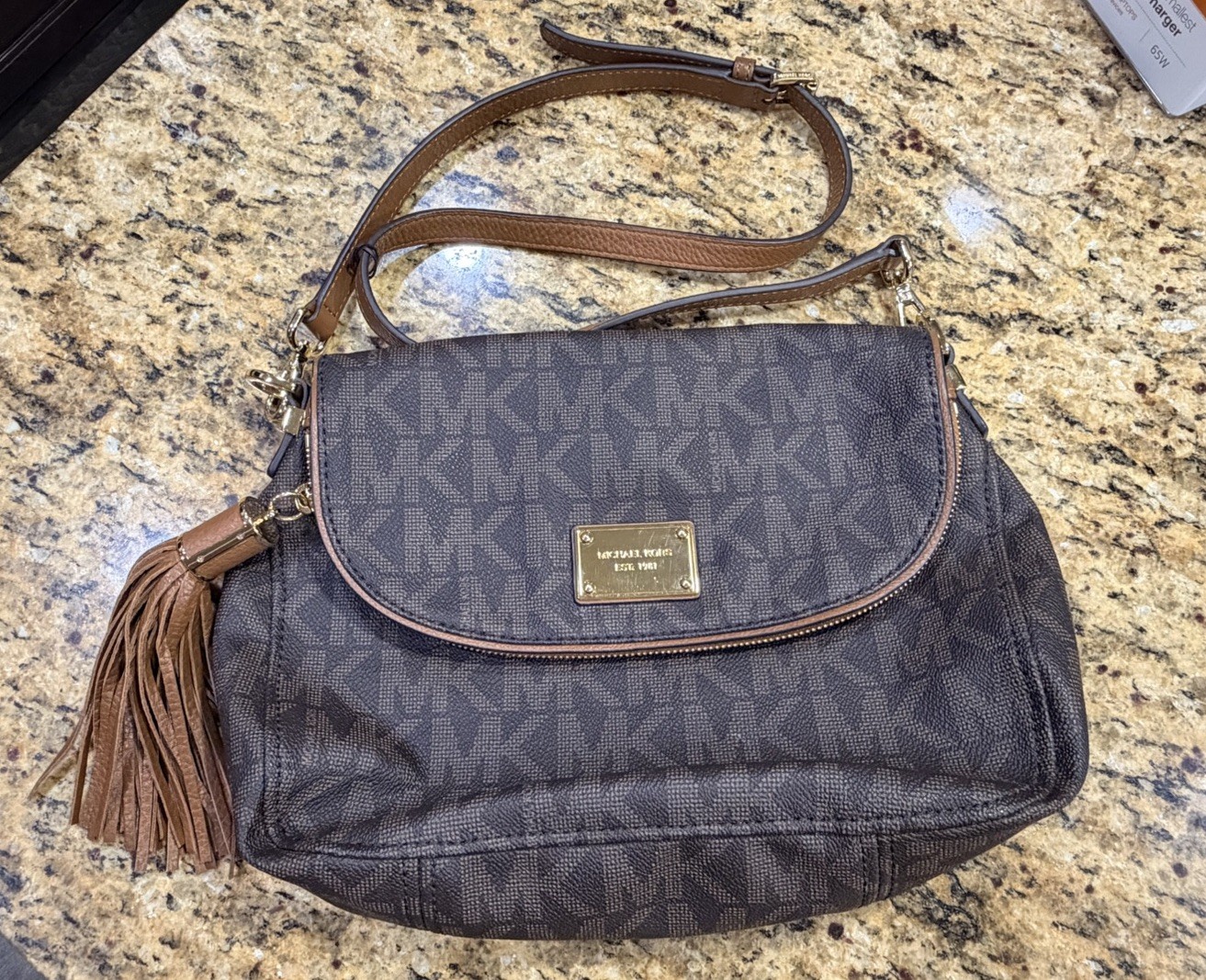 Michael Kors Signature Logo Tassel Leather Shoulder Bag Please read description