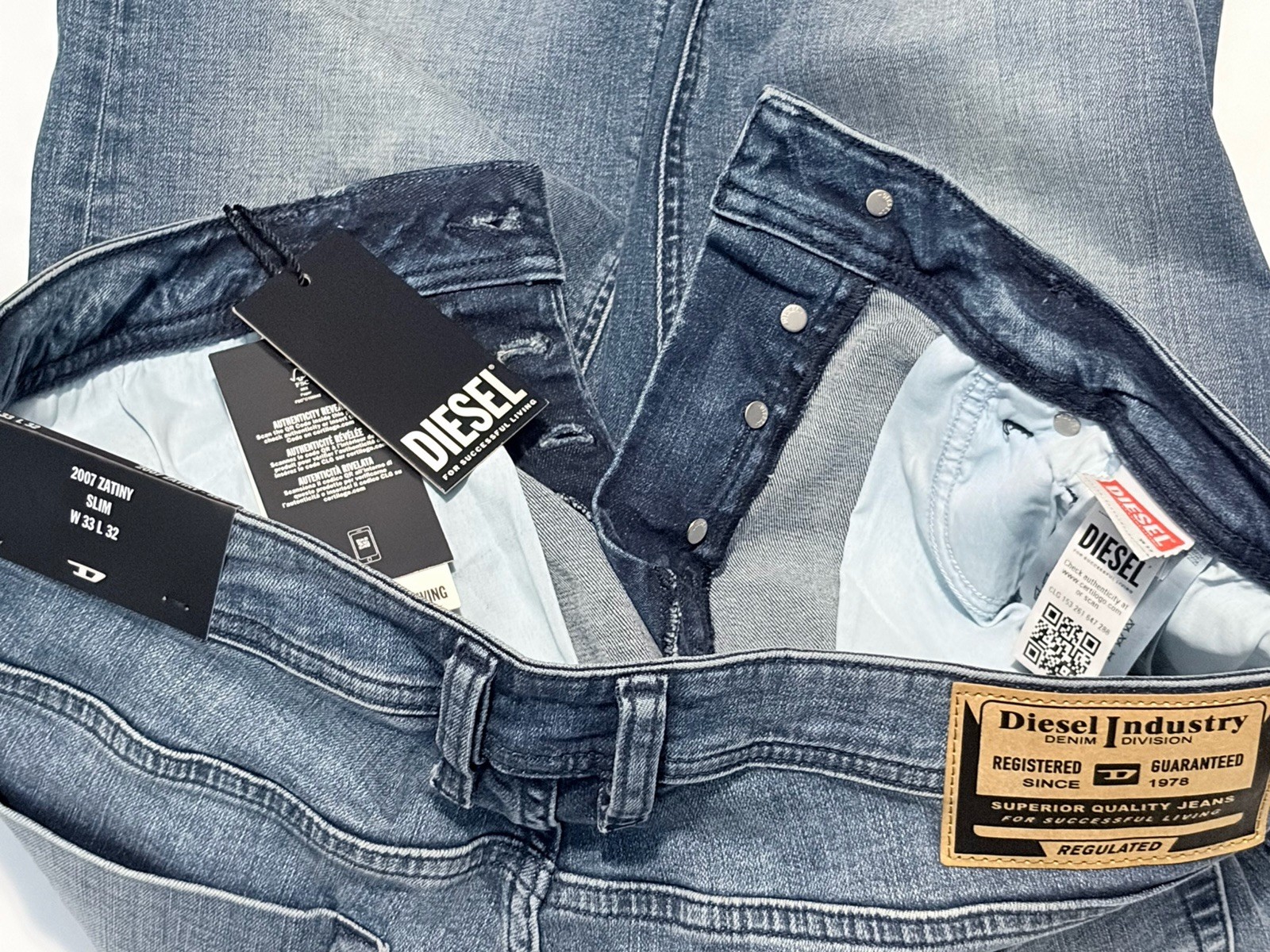 NWT Diesel Zatiny-X Slim Bootcut Jeans Men 33×32 Blue Wash Denim Pants MSRP $250