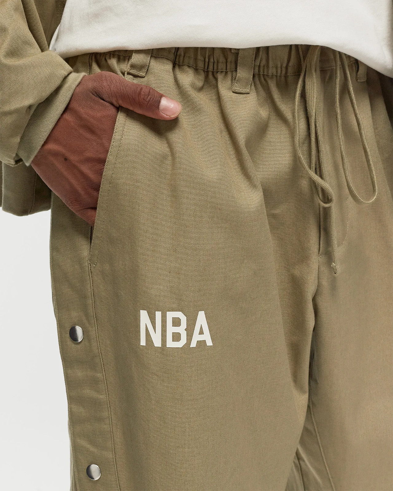 Nike NBA Team 31 Canvas Tear-Away Pants FQ3600-276 Neutral Olive (Men’s Small) S