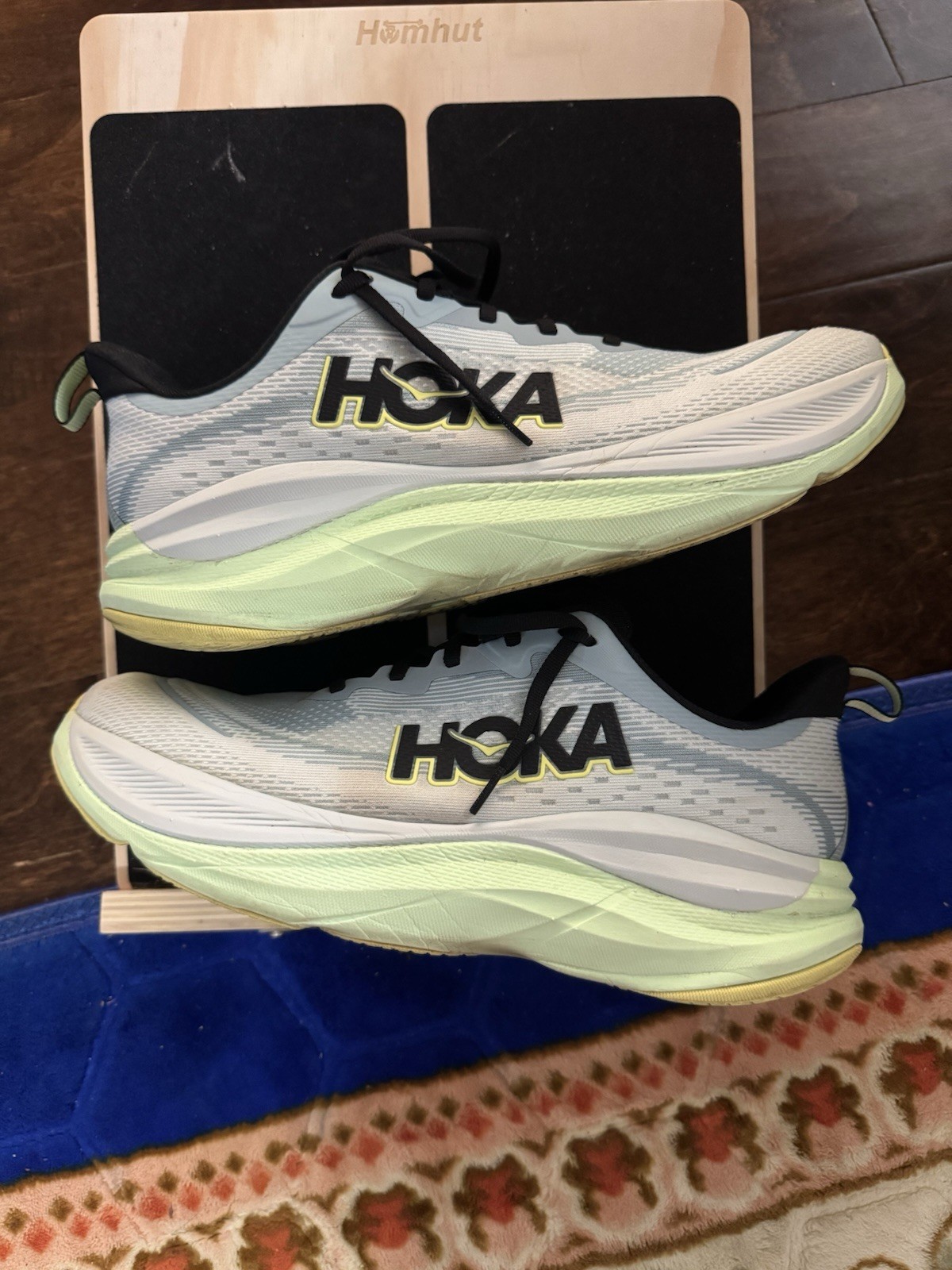 HOKA ONE ONE Skyflow Gray/Black/Green Men’s Low Top Lace Up Running Sneaker