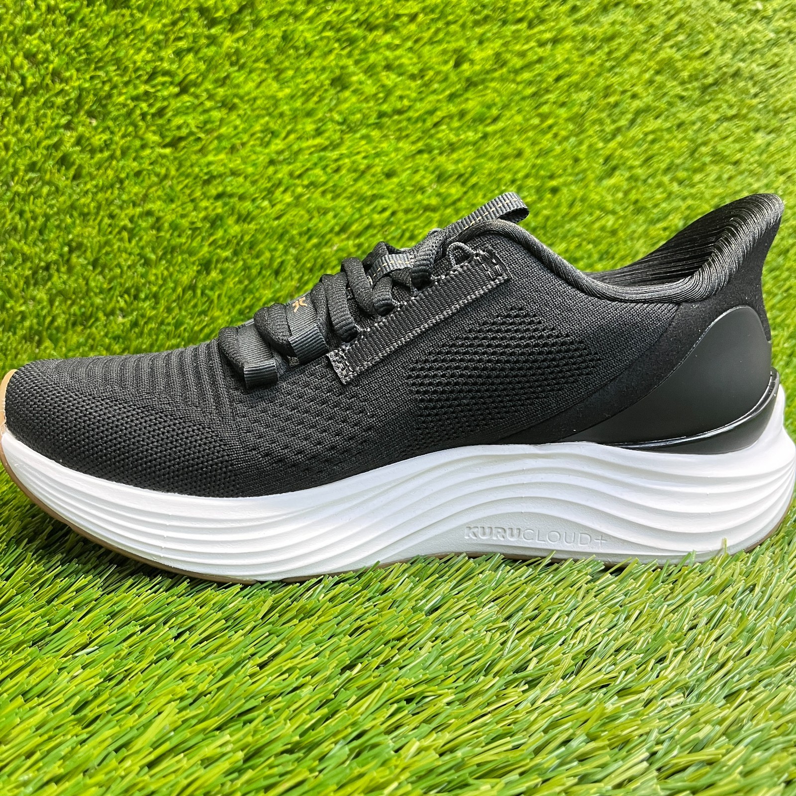 Kuru Atom 2 Womens Size 8 Black White Athletic Running Walking Shoes Sneakers