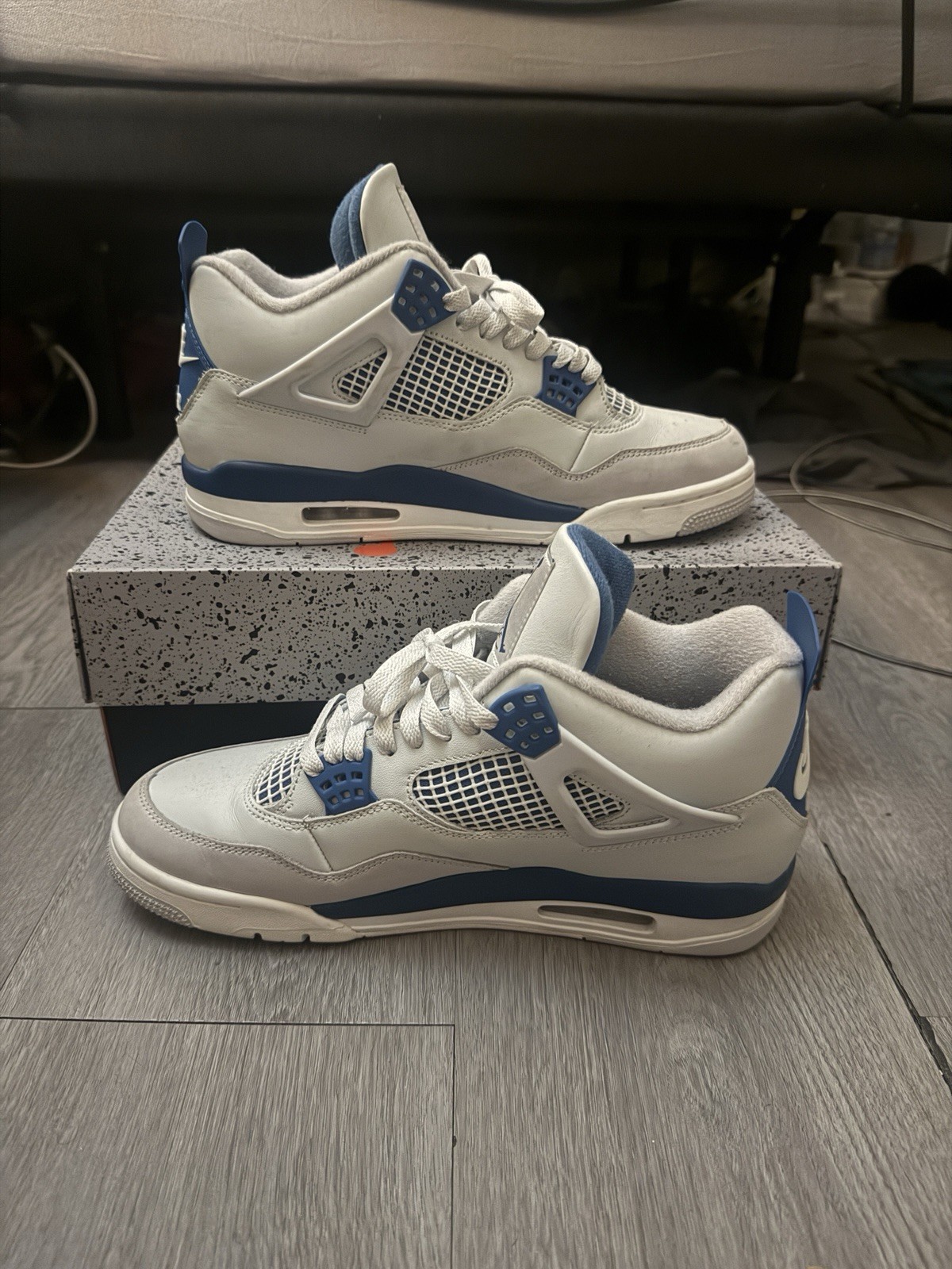 Jordan 4 Military Blue
