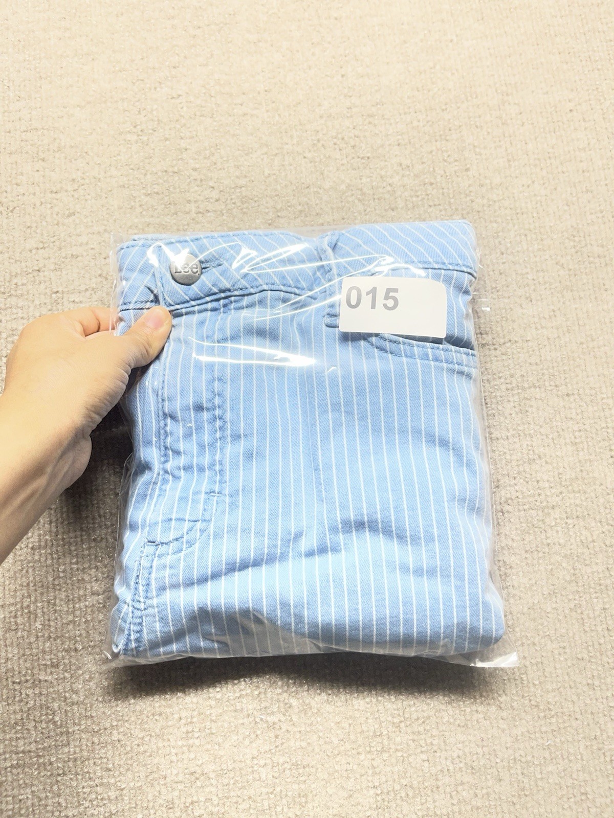 Lee Blue/White Striped Denim Shorts Cotton Blend 5-Pocket Button Flat Front XL