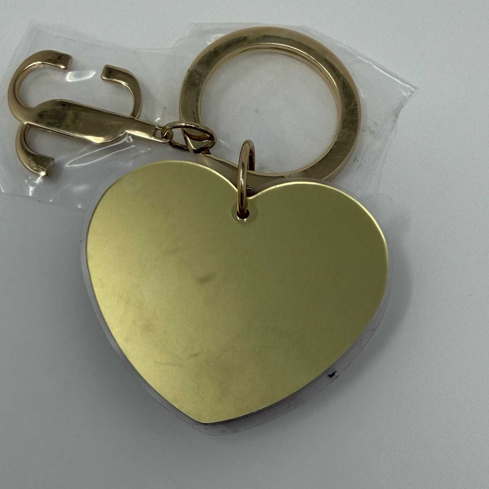 JIMMY CHOO PARFUMS WOMEN HEART CHARM KEYCHAIN / KEYRINGS (**)