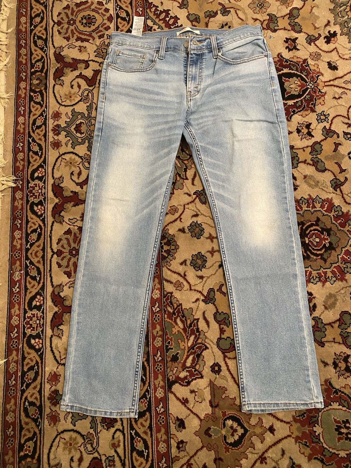 Signature by Levi Strauss & Co. Men’s Light Wash Slim Straight Denim Jeans