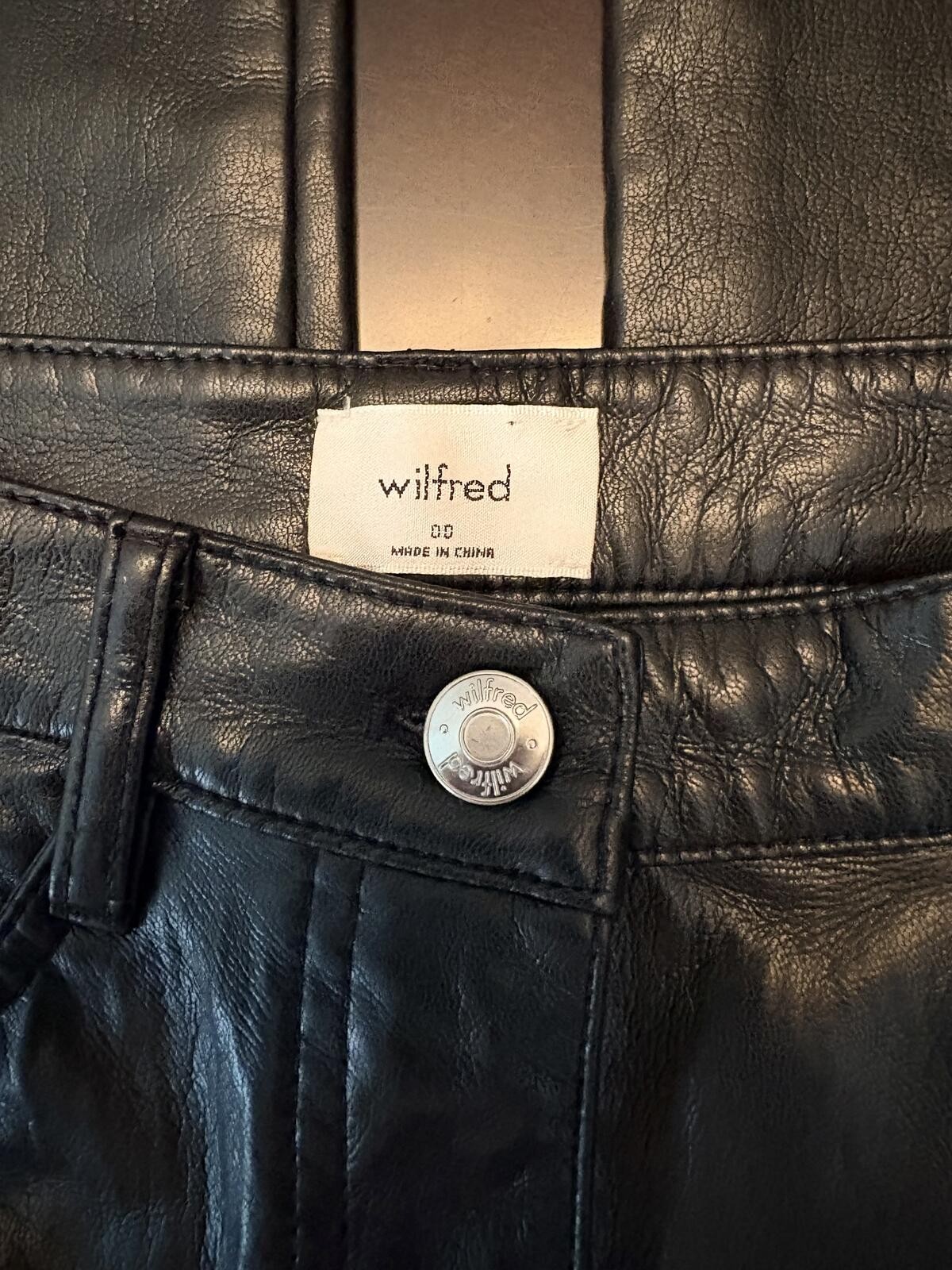 Aritzia Wilfred Vegan Leather Pants