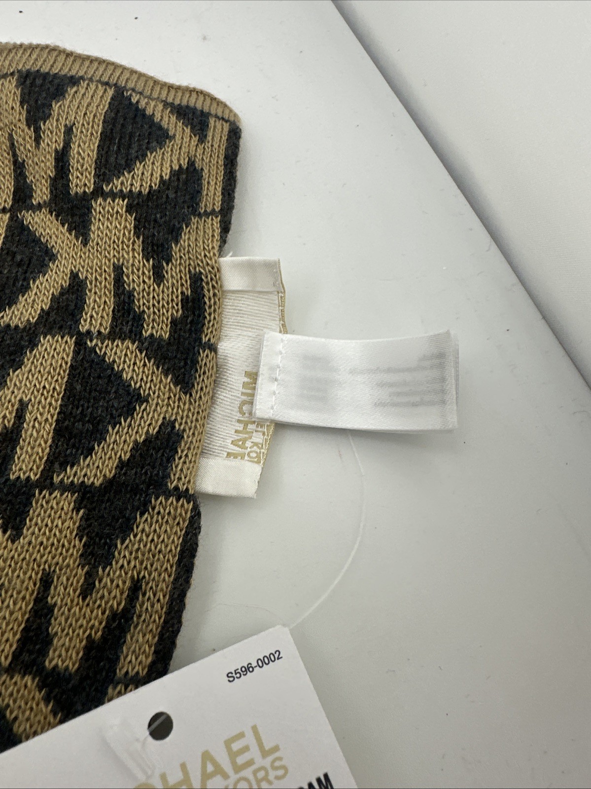MICHAEL KORS KNITTED FABRIC,ACRYLIC CAMEL+BLACK SCARF,SHAWL,WRAP
