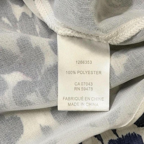 Navy Blue White Damask Ikat Clip Dot Sleeveless Blouse Ruffle V-Neck Top