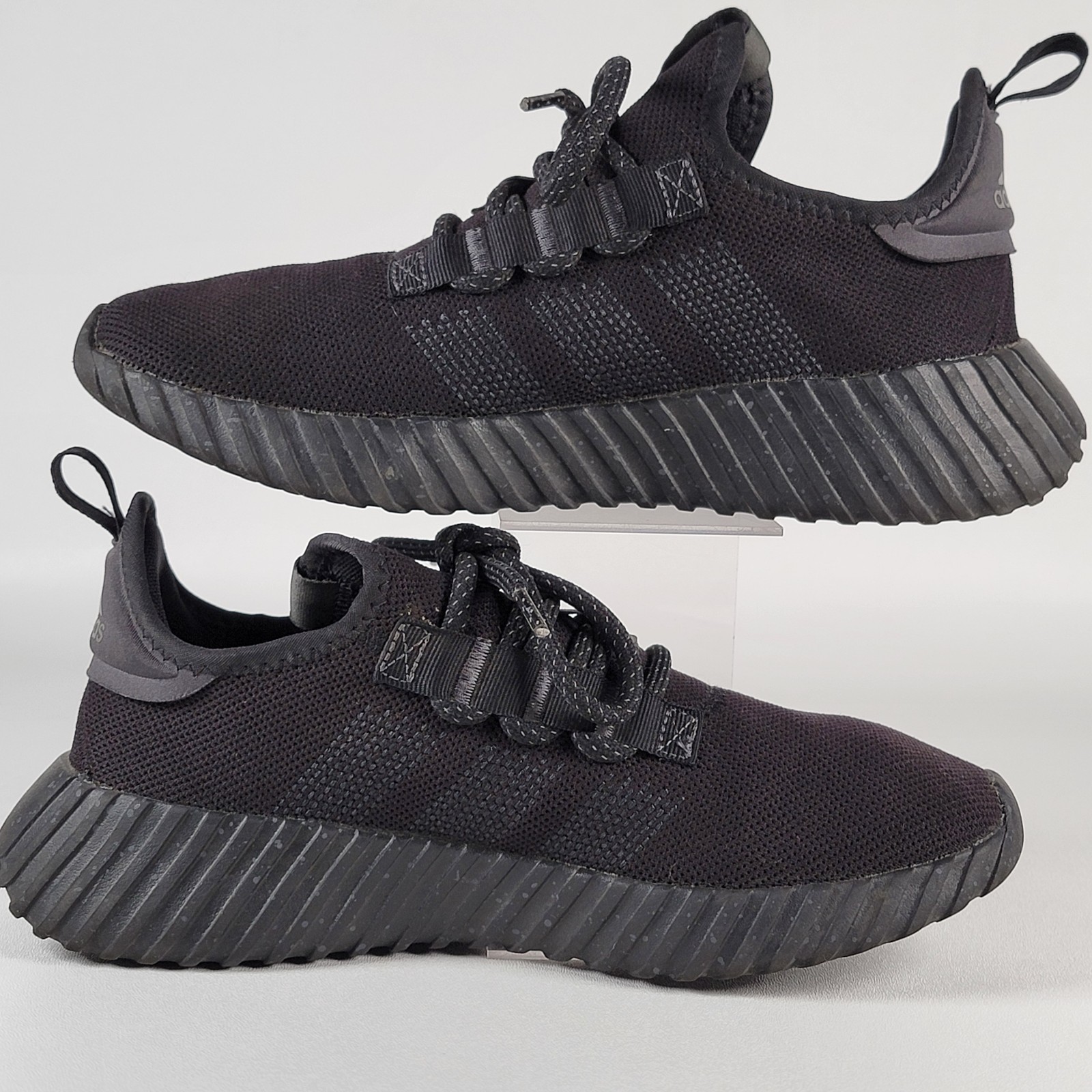 Adidas KAPTIR FLOW Athletic Sneakers Shoes Black IF6599 Women’s Size 8.5/ 40 2/3