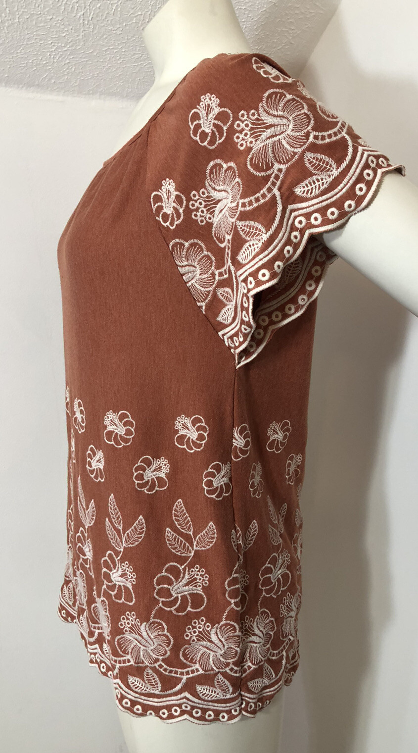 Fever Womens Small Rust Peasant Top Embroidered Cap Sleeves Burnt Orange Knit