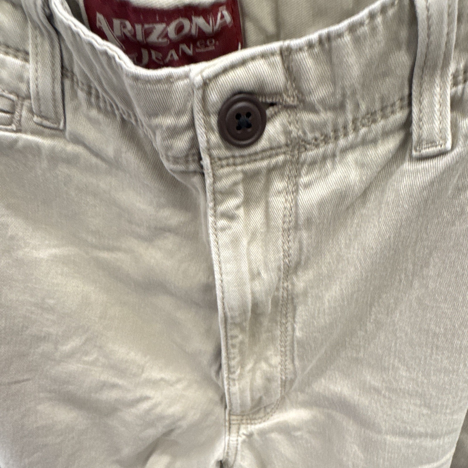 Arizona Jean Co. Men’s Beige Solid Chino Shorts Flat Front Pockets Button