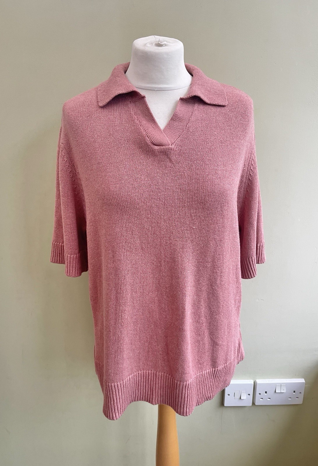 Seasalt Cornwall Salmon Pink Rose Barbizan Jumper Size 18 Short Sleeve V Neck