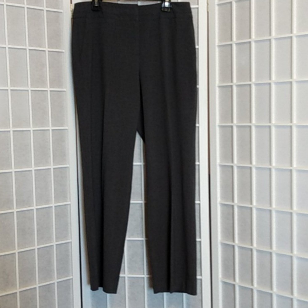 **Sharagano Women’s Charcoal Gray -Straight Leg Dress Pants Size 6P