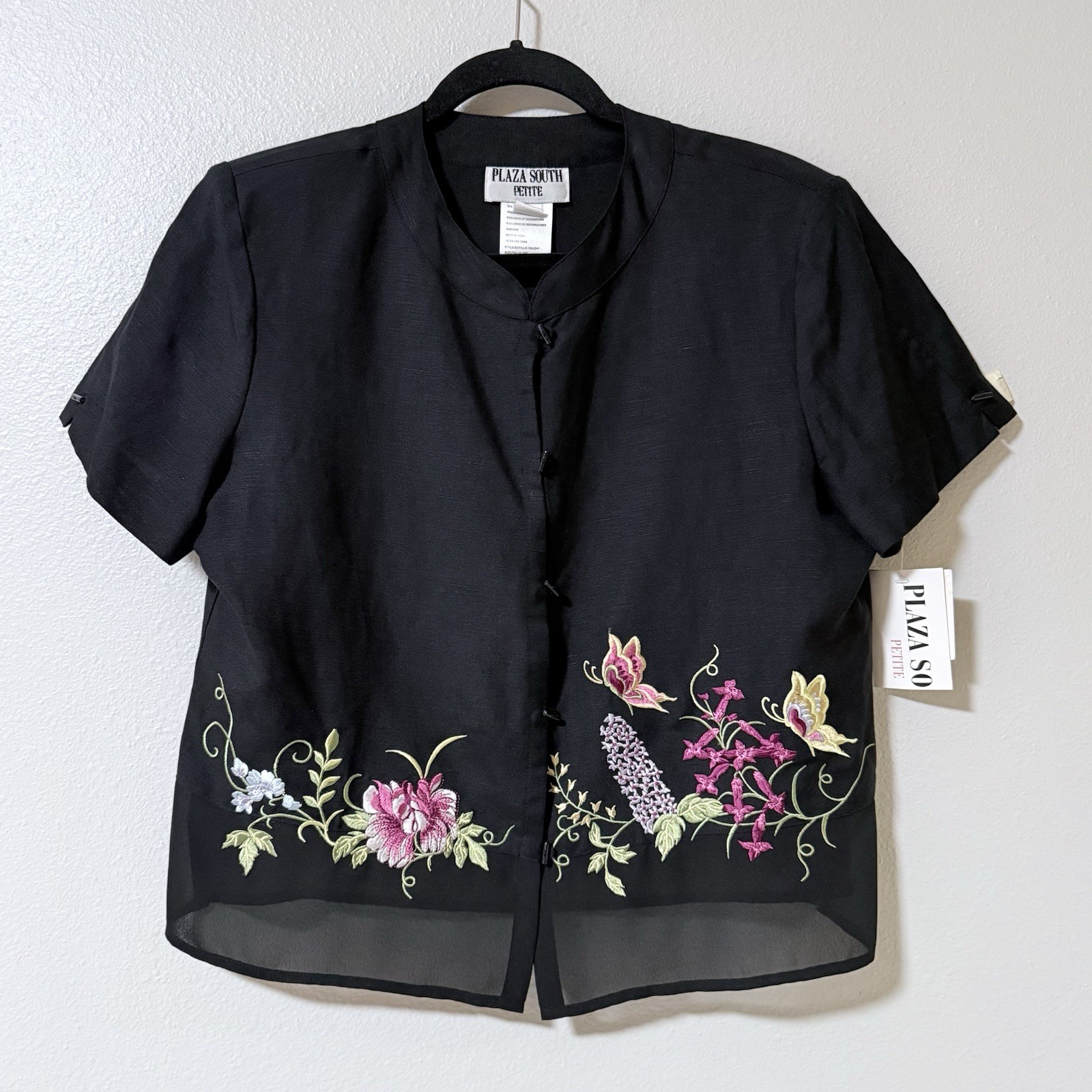 VTG NWT Plaza South Women’s Black Embroidered Linen Blend Blouse Sz 12P
