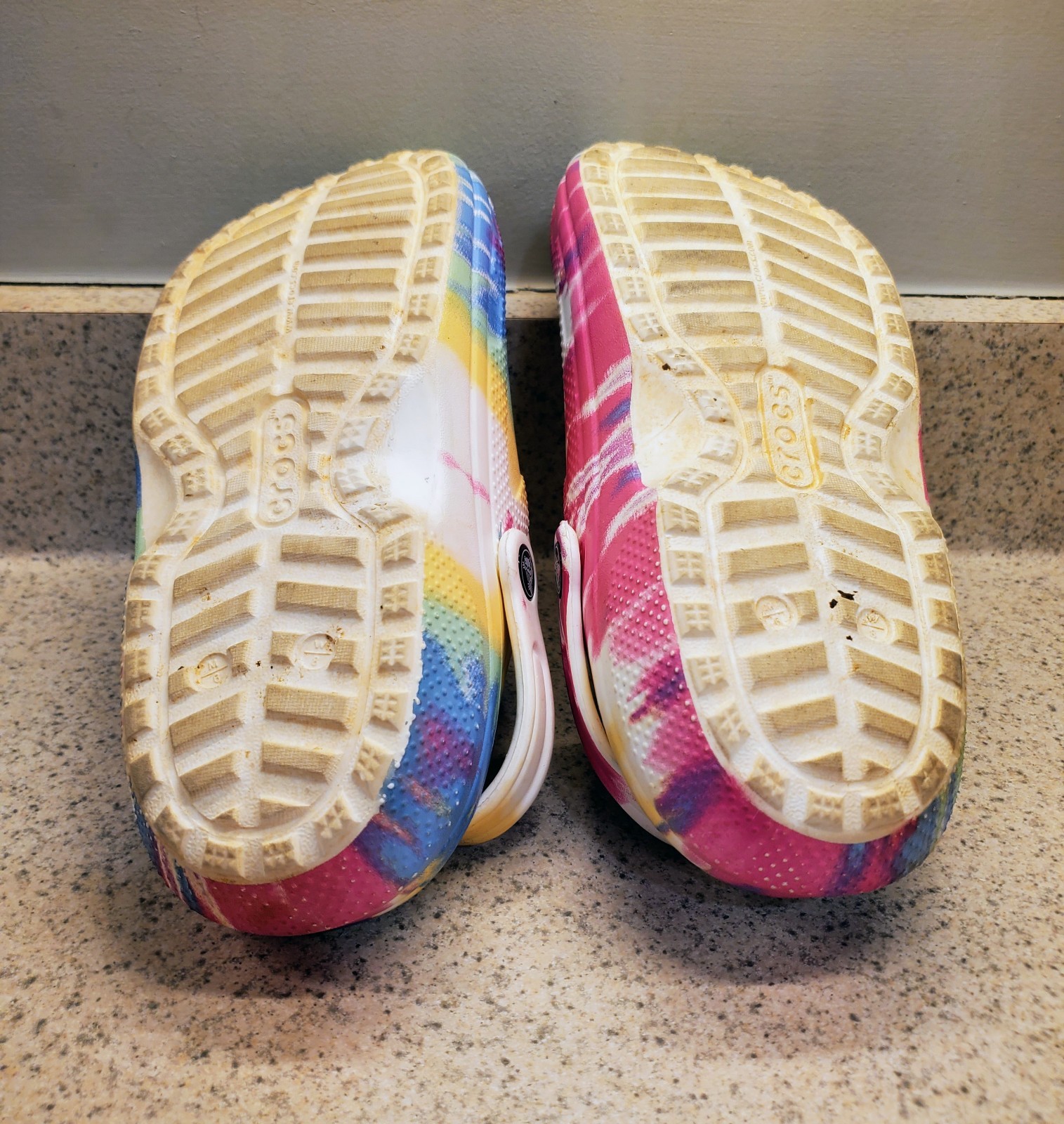 Crocs Baya Tie-dye Graphic Clog US M6/W8 Unisex Pastels Multi Swirl Design Lined