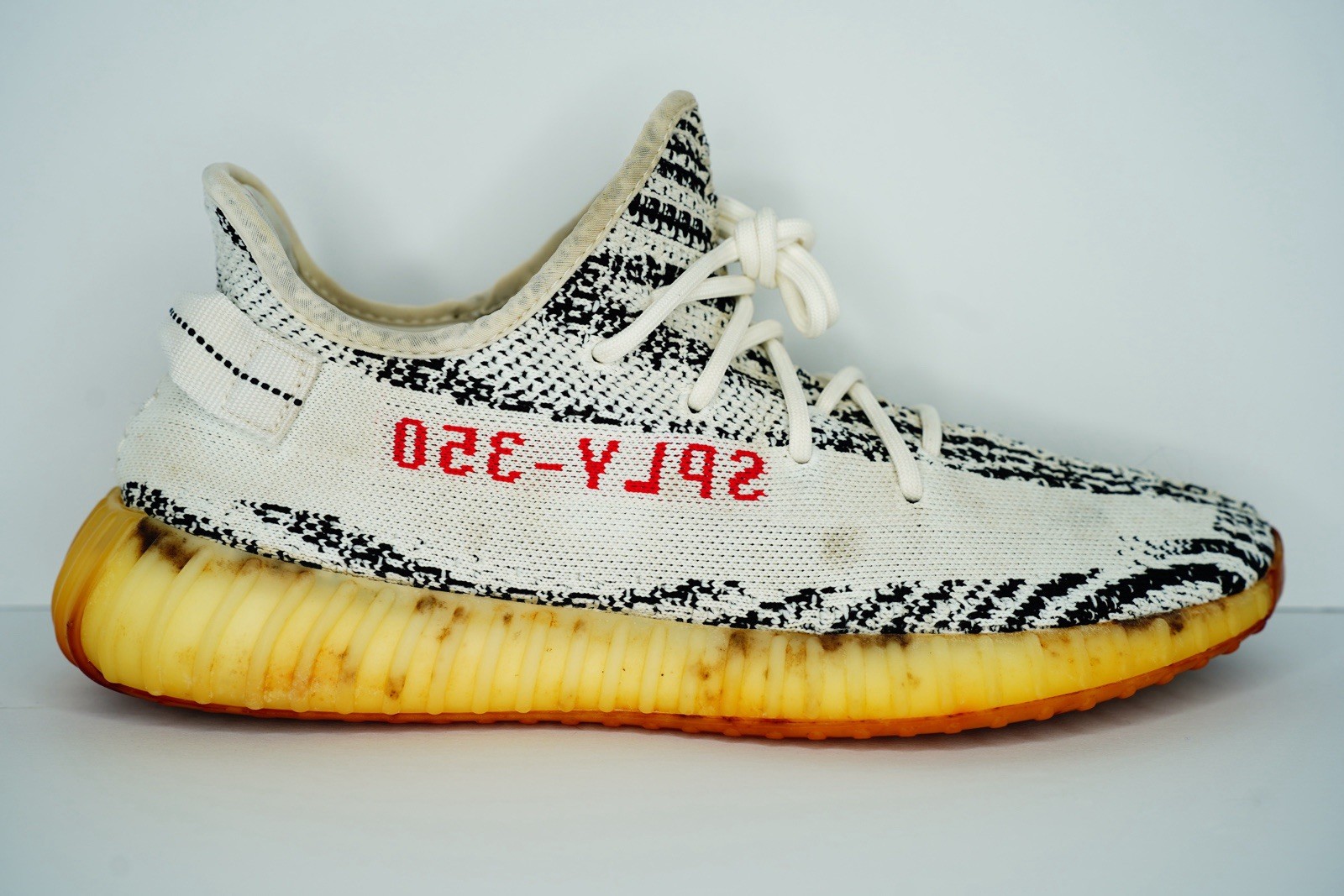 Adidas Yeezy Boost 350 V2 Zebra CP9654 Men’s Size 11 Authentic SPLY-350