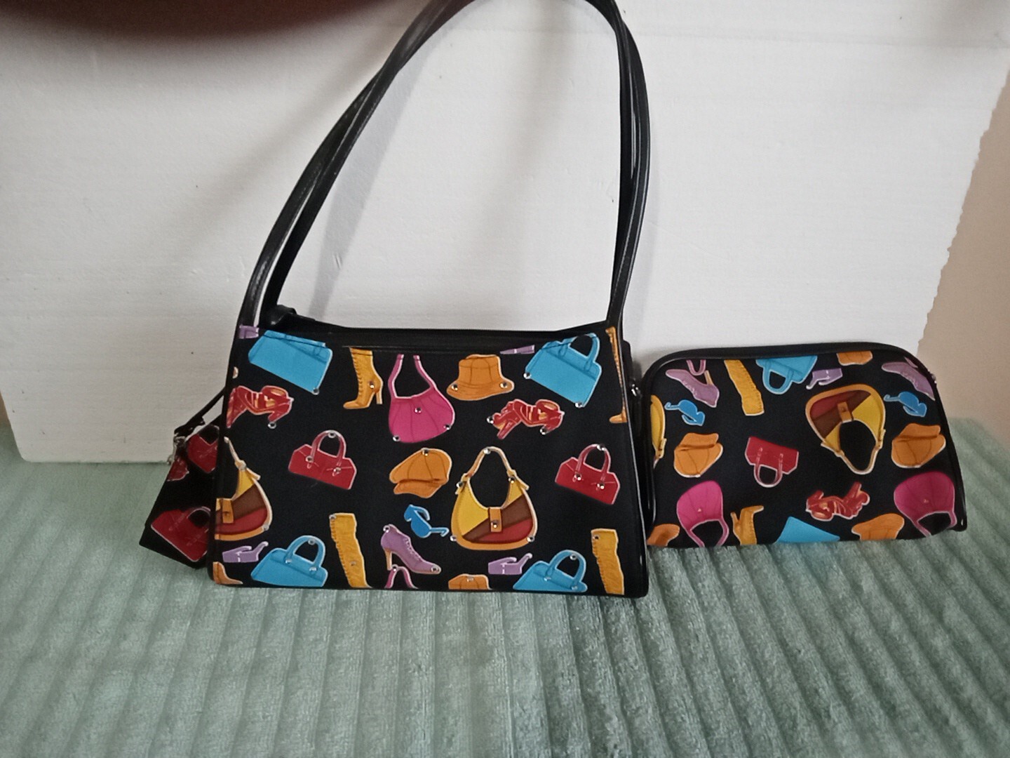 Three Piece Black Multicolored Handbag Set NWOT. Multi Color Accessories Design