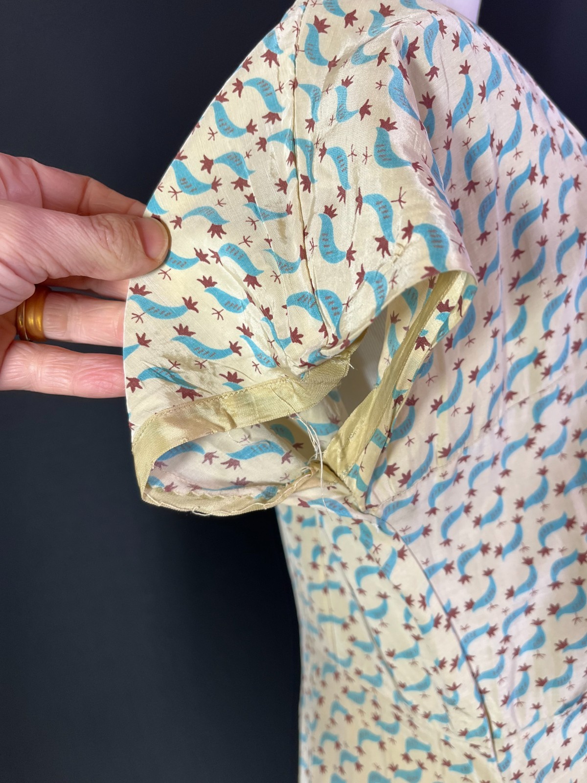 Vintage Homemade Housedress Short Sleeve Pockets Rooster Print *Flaws