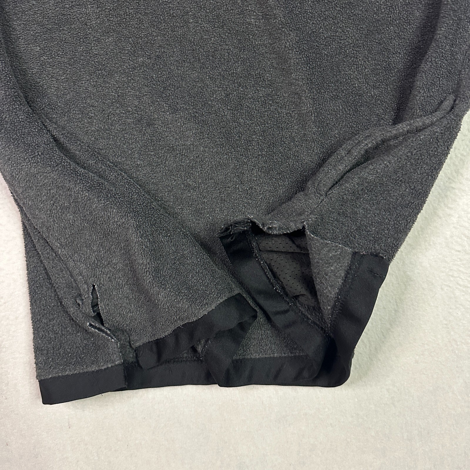 Old Navy y2k 1/4 Zip Fleece Pullover Embroidered Pockets Black Gray Mens M