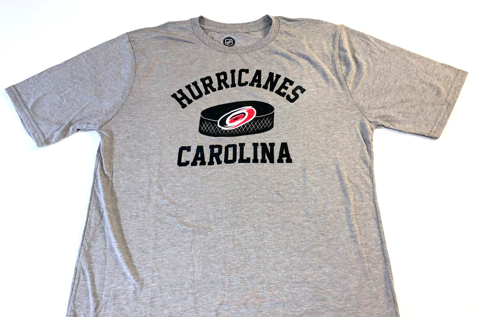Carolina Hurricanes NHL Hockey Team Gray T-Shirt New! Boys XL 18