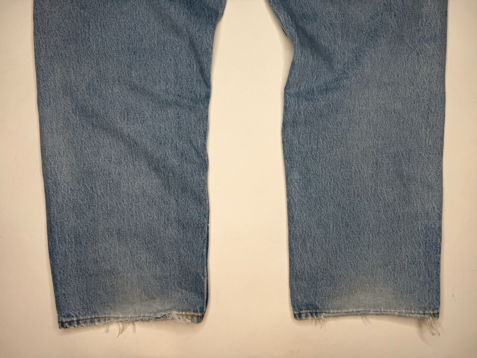 Vintage Levi’s 501 Straight Leg Made In USA Denim Jeans | 45 x 30*