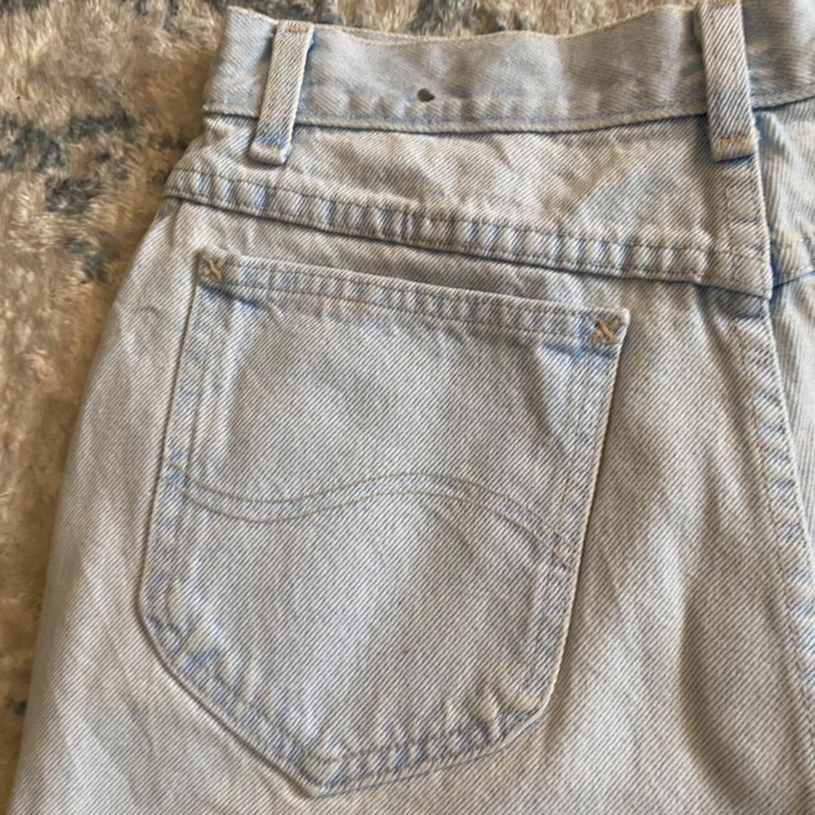 Lee Shorts Womens Size 10 W28 Light Blue and Faded White Washed Denim Vintage