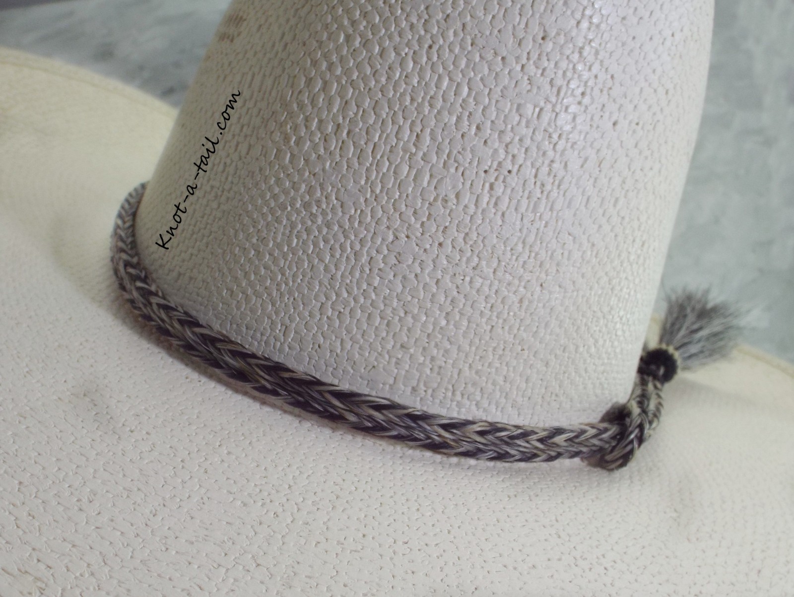 Horsehair hat band, stunning Gray-black, Adjustable Cowboy horsehair hat band