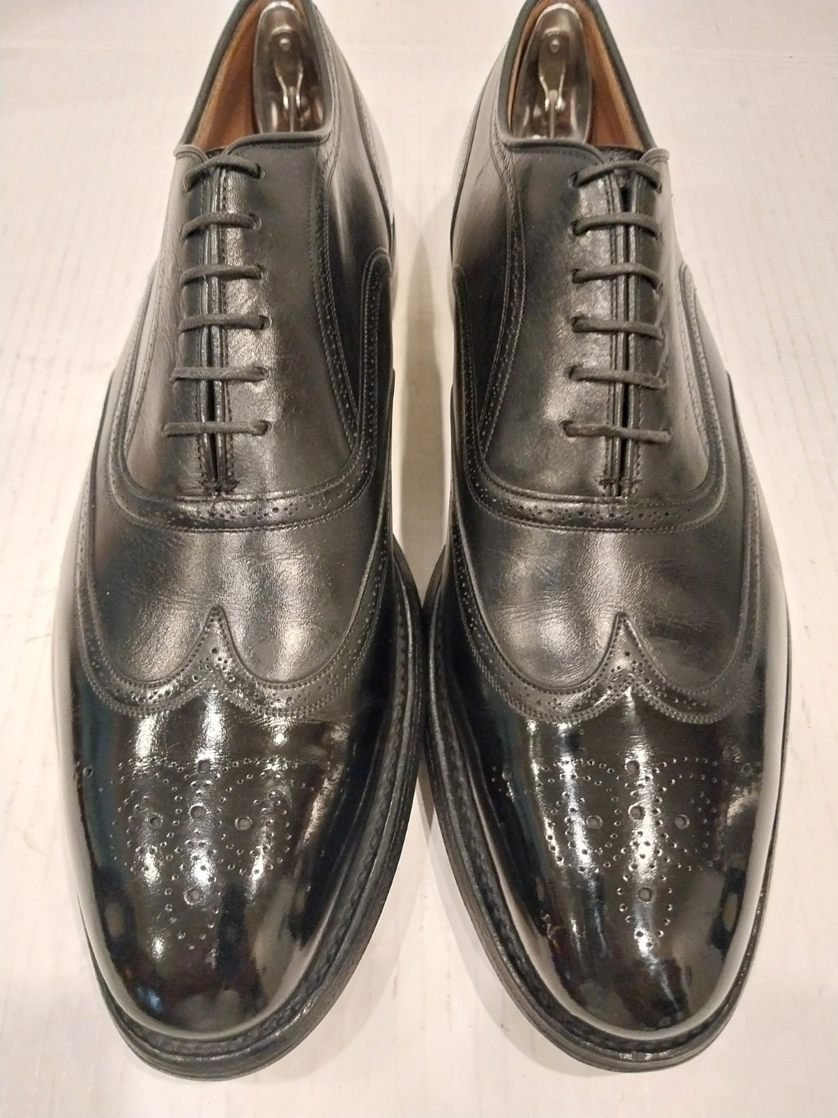 CHURCH’S men’s (SAVE $1150) shoes US 9.5 D (M), UK 8.5 F black leather Oxford.