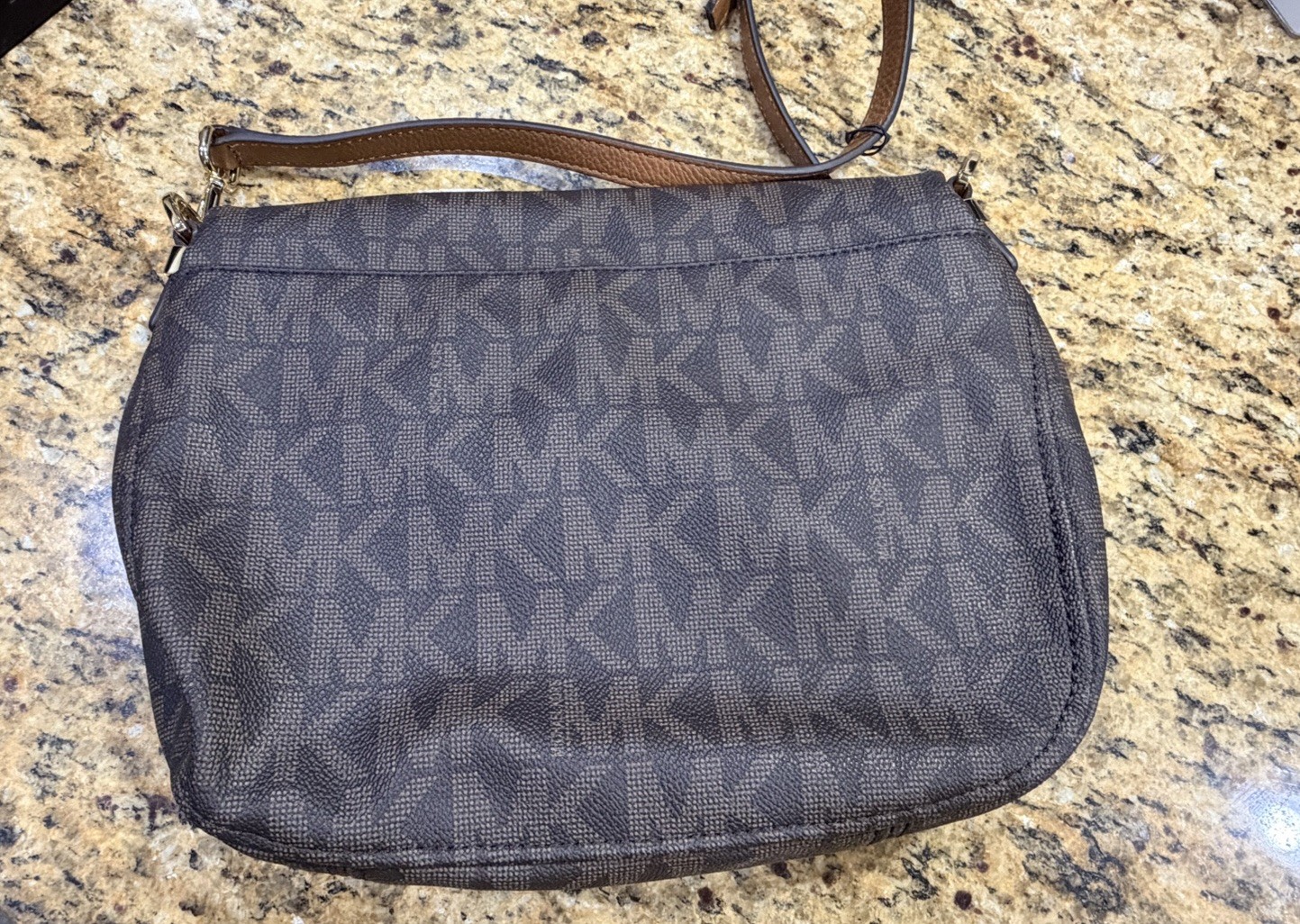 Michael Kors Signature Logo Tassel Leather Shoulder Bag Please read description