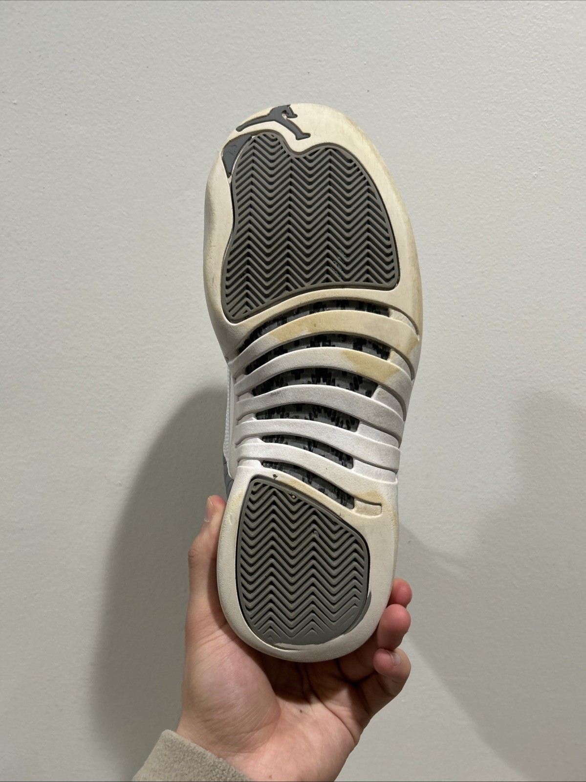 Size 9.5 Men’s Air Jordan 12 Stealth Gray White CT8013-015 2022
