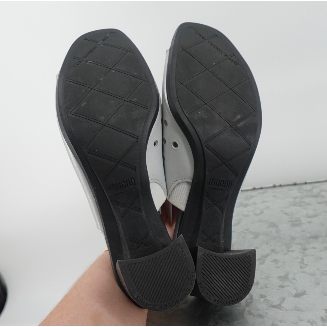 Munro American Silver Perforated Leather Slide Sandals Block Heel Mules 8M