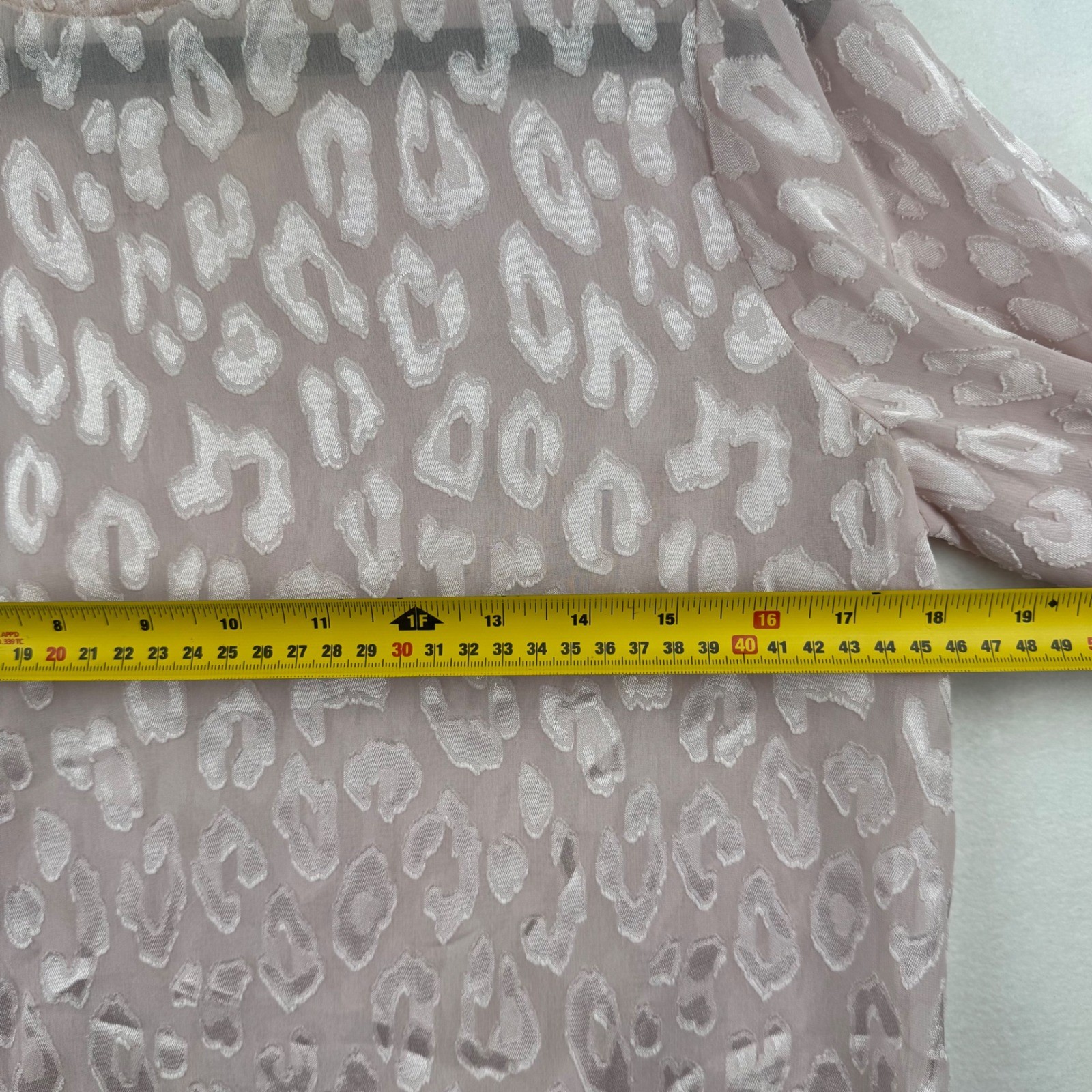 Express Animal Print Blouse Top Small S Pink Long Sleeve Career Casual