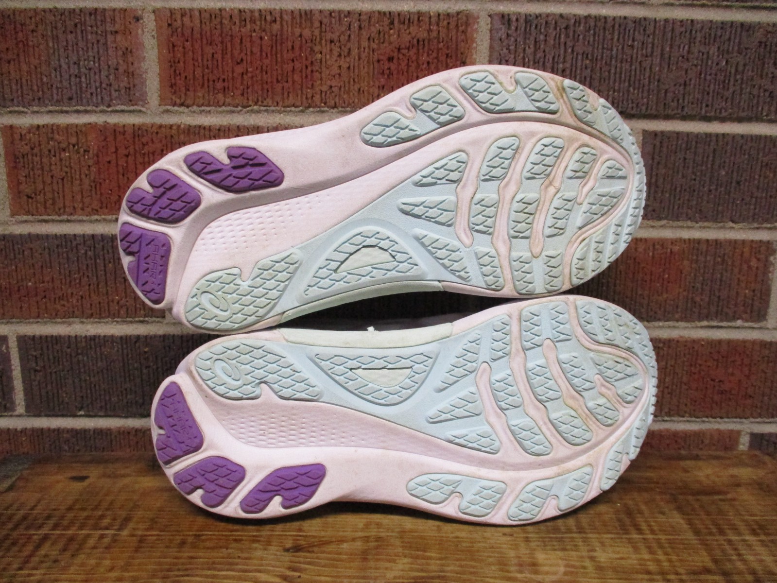 ASICS Womens Gel Kayano 30 White 1012B357 Running Athletic Shoes Sneakers Size 7